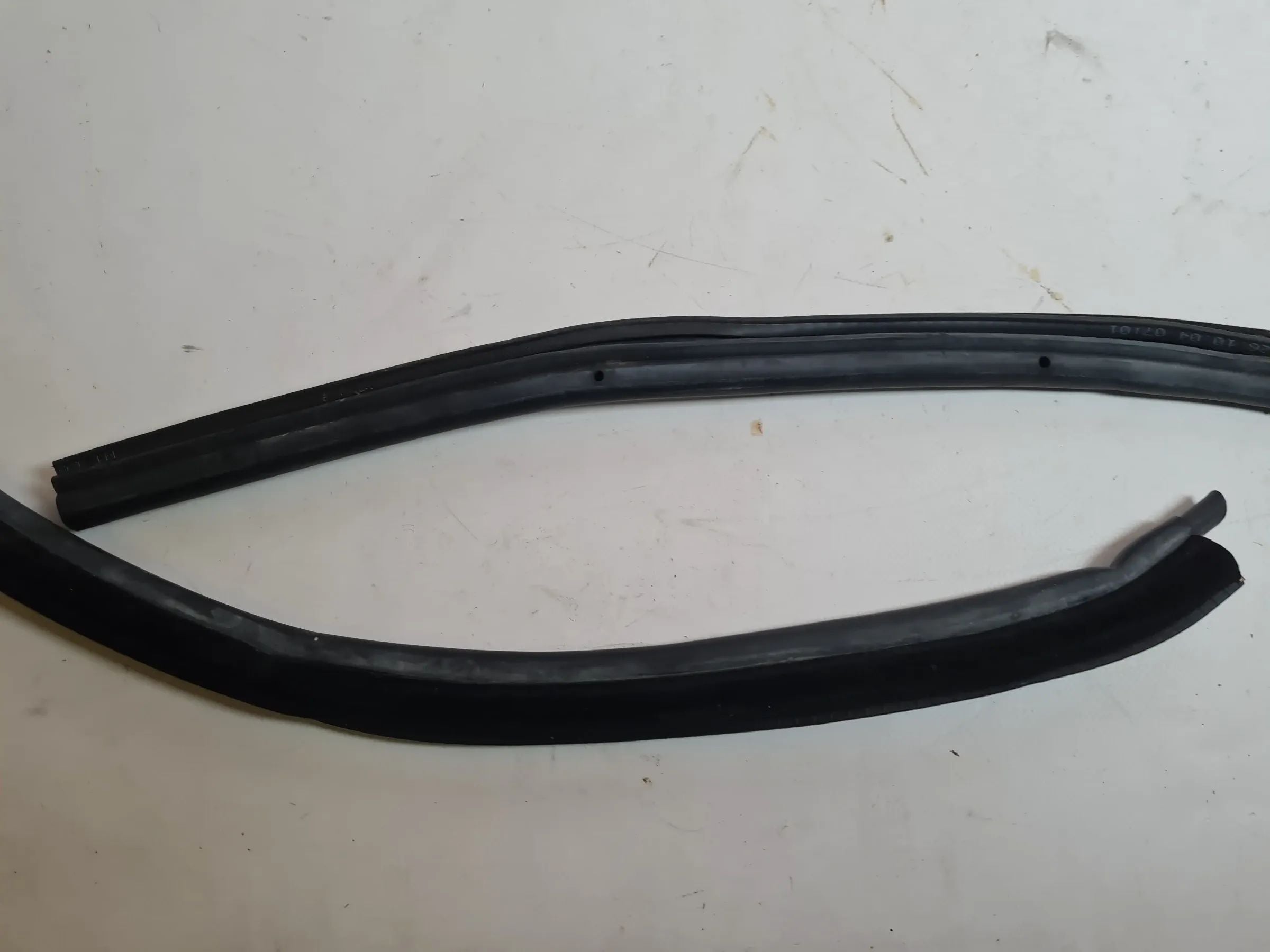Original BMW 5 Series (E60/E61) Window Seal Door Rear Left 703377611