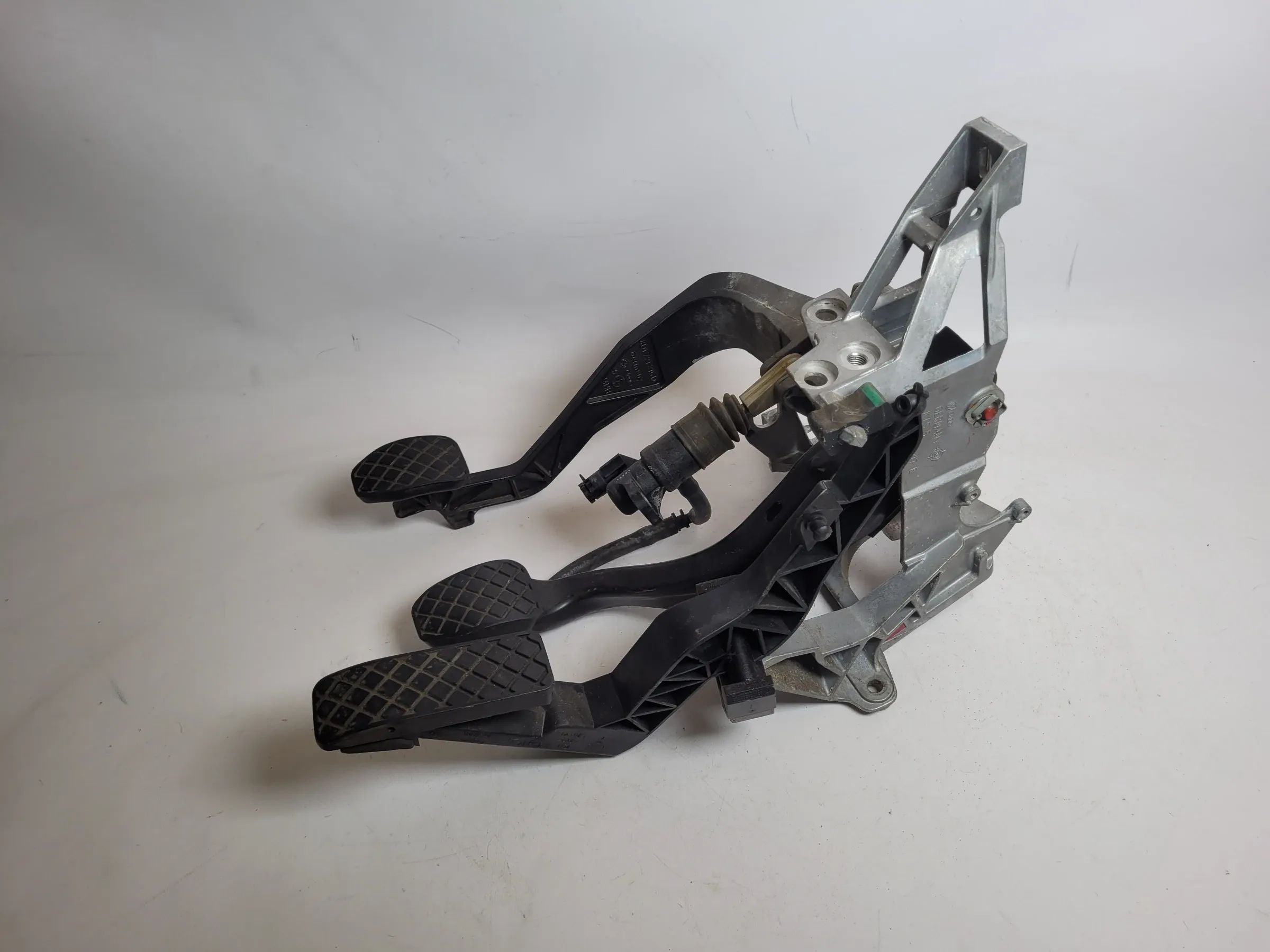 Audi A4 B5 Pedalerie / Conjunto de Pedais 8D1721117E Original