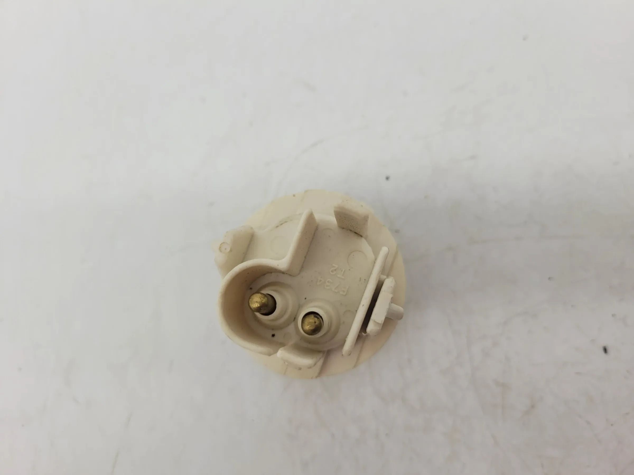 Volvo 940/760 Blinkleuchte Blinker Fassung 2 Vorne Links F734 C2086 T2