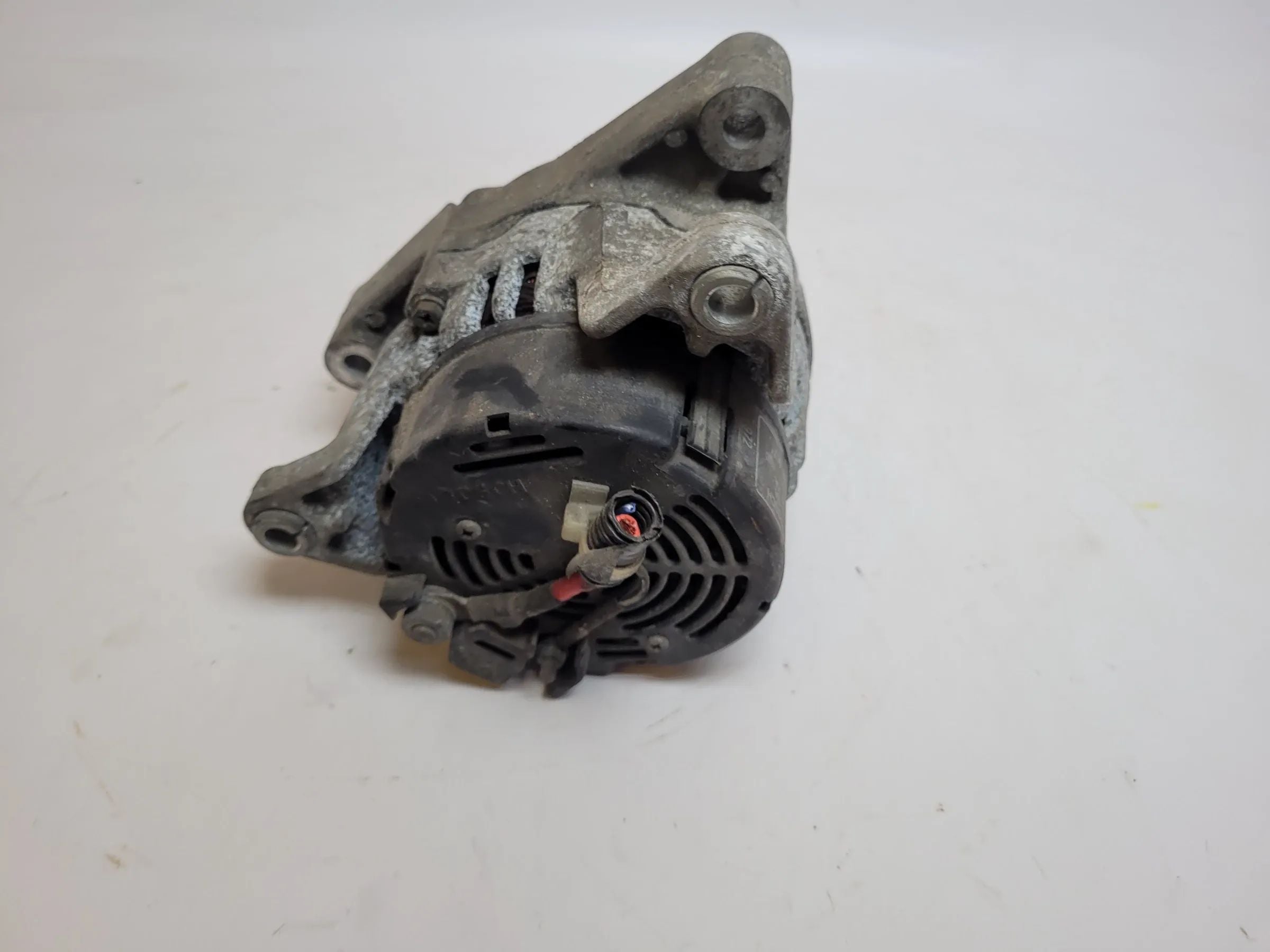 Original Opel Corsa B S93 Lichtmaschine 90561967