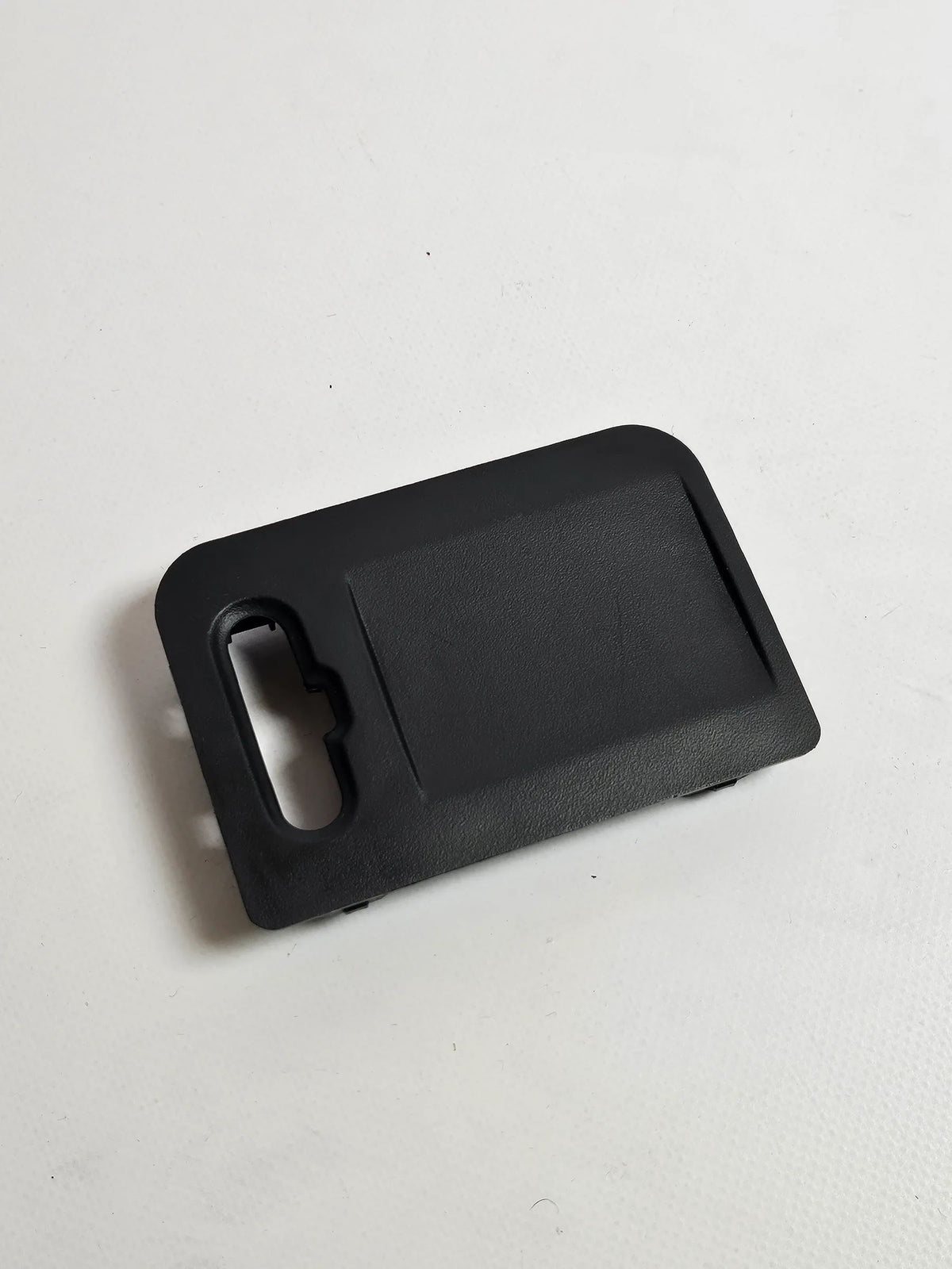 อะไหล่แท้ Renault Clio II ฝาครอบ/แผงปิด Visteon หมายเลข 8200069068, R6195370D