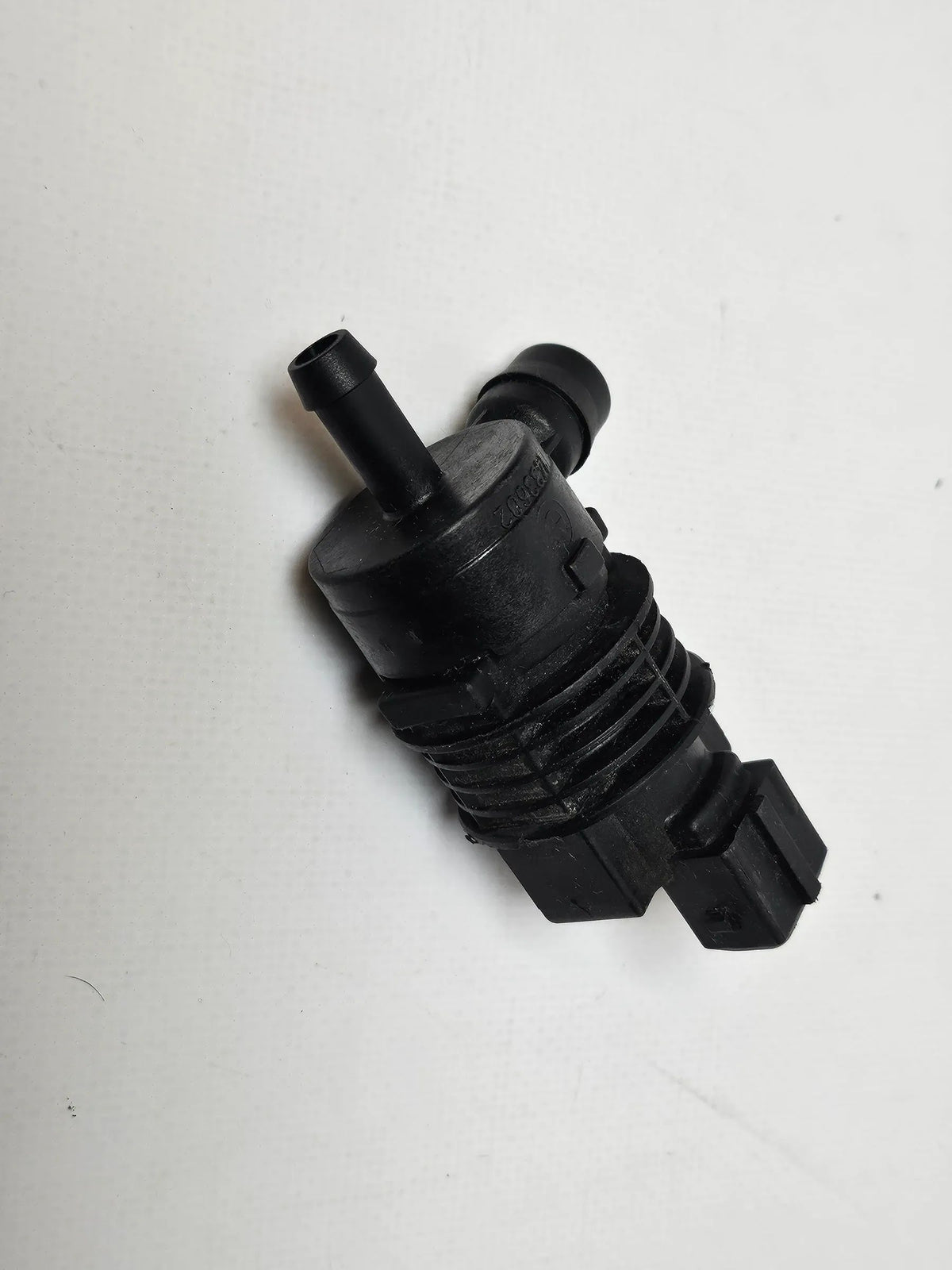 BMW 3er E36 E46 5er E39 7er E38 E65 E66 X5 E53 Valvola di sfiato serbatoio 1433602
