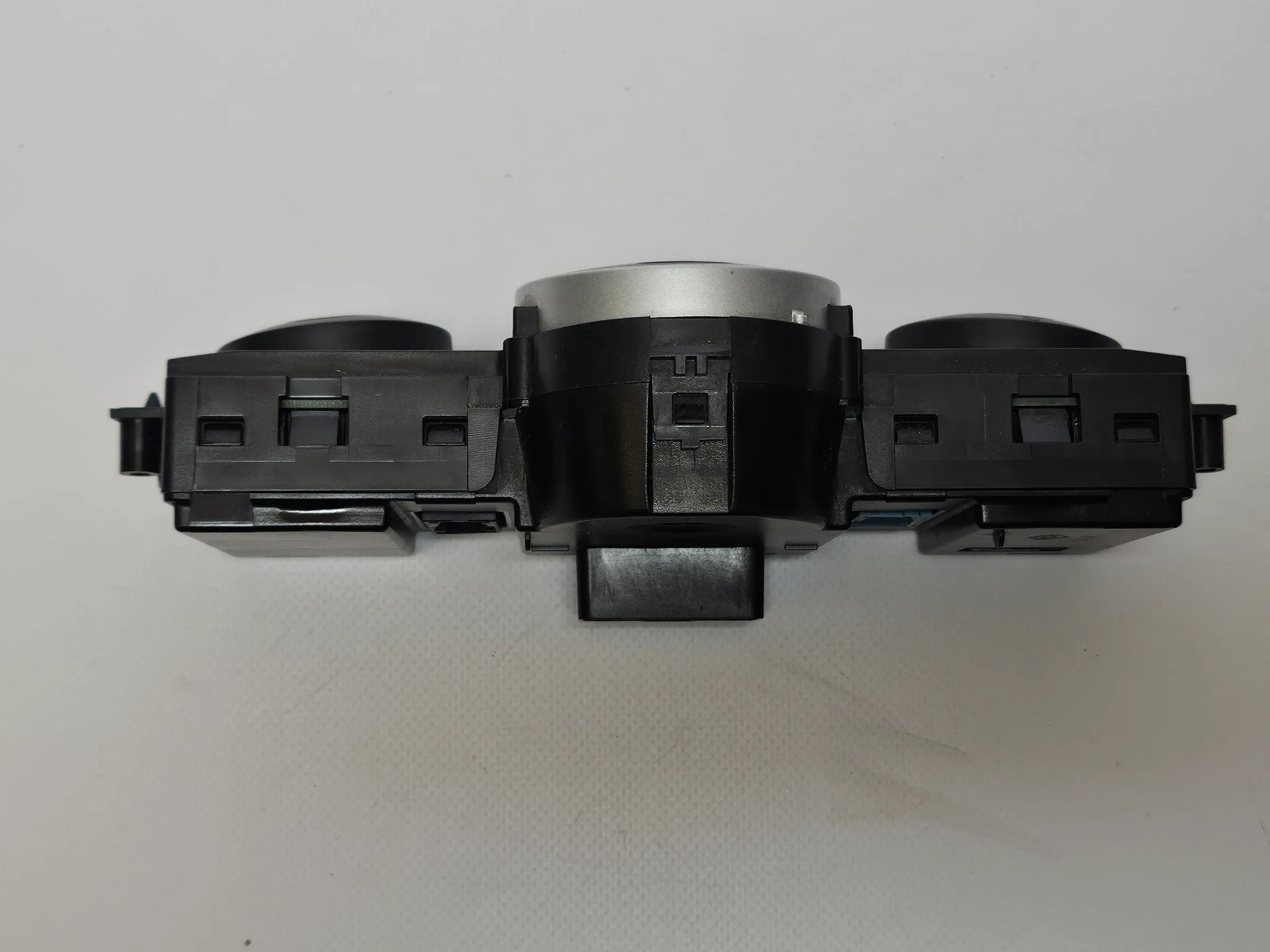 Renault Scenic II Sterownik Kontroli Klimatyzacji Panel Sterowania Klimatyzacją 69340007 8200265572