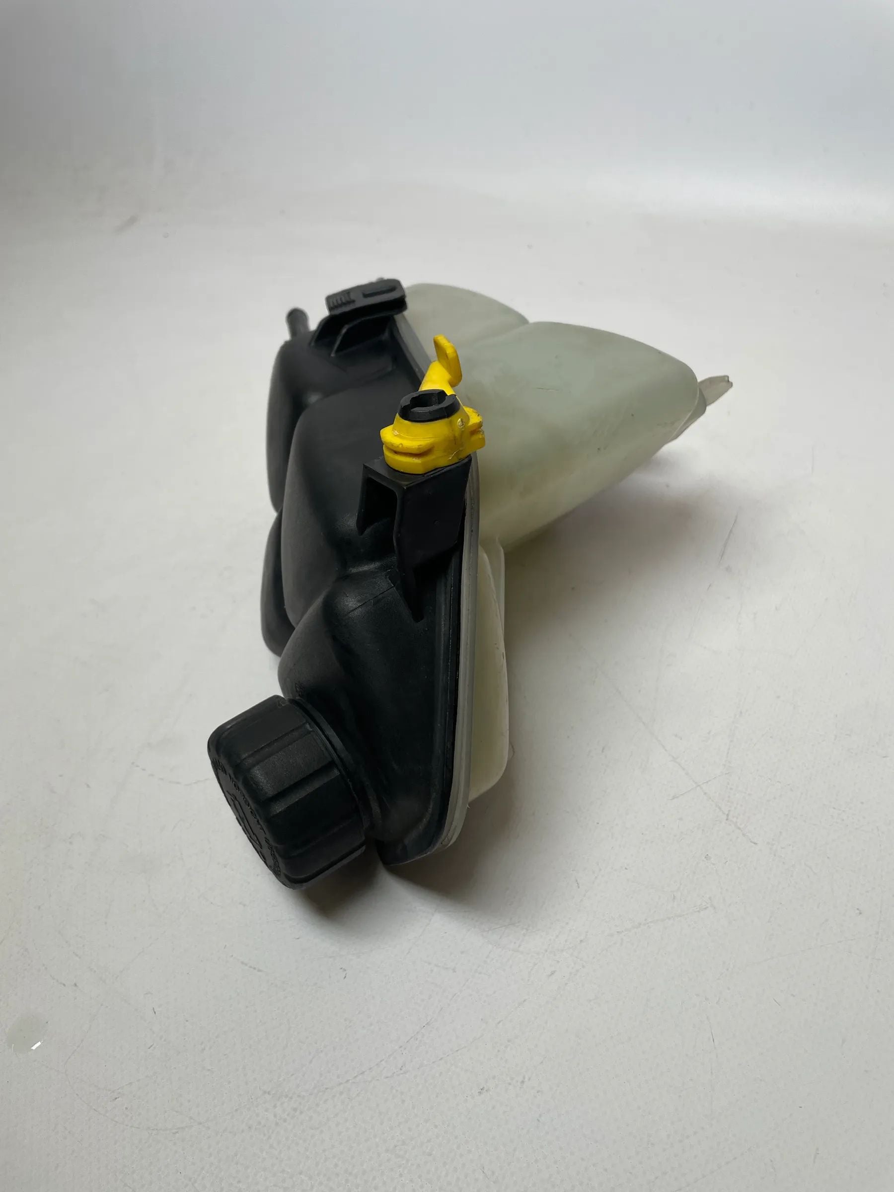 Original Mercedes Vaneo (414) Kühlmittelbehälter 1685000249