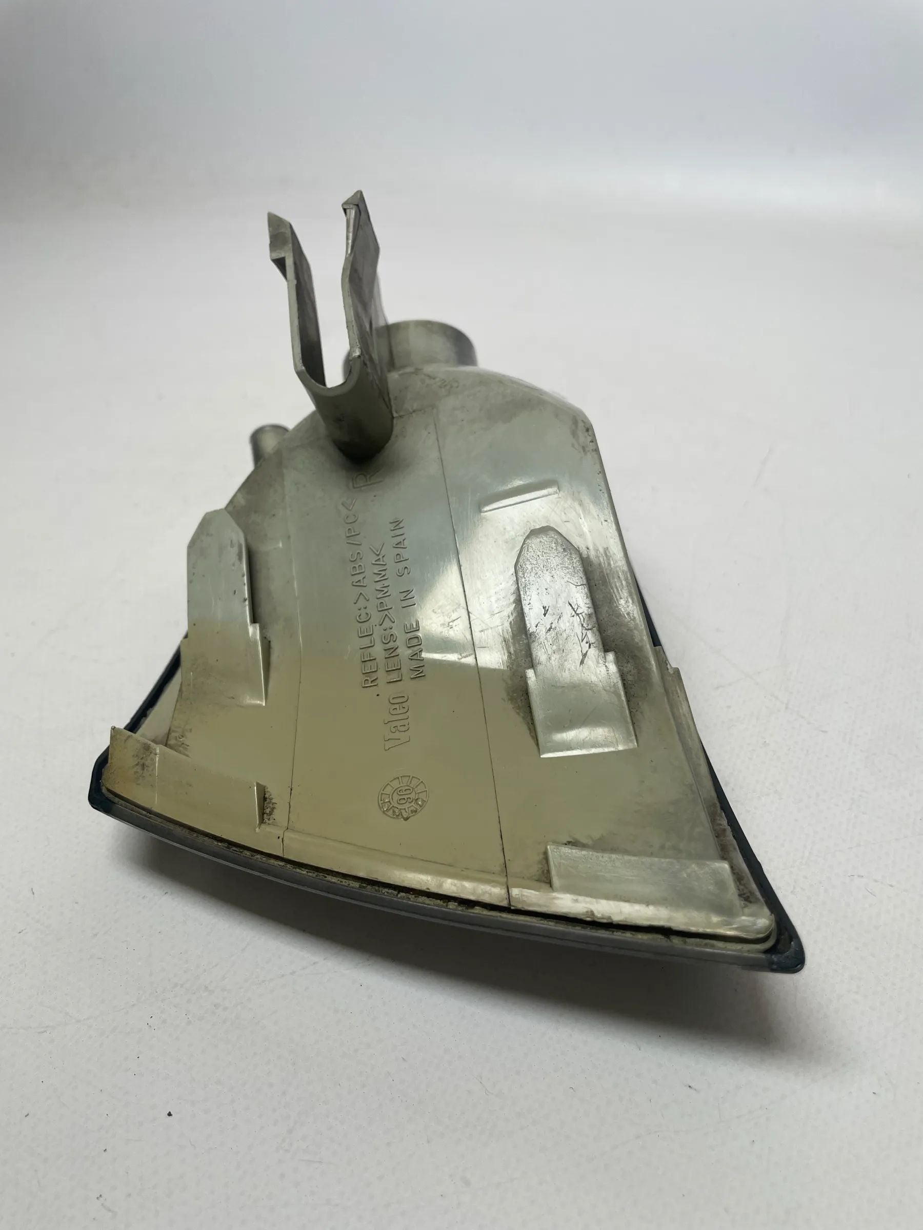 Original Audi A4 (8D5/B5) Blinker Rechts Vorne 6R01490