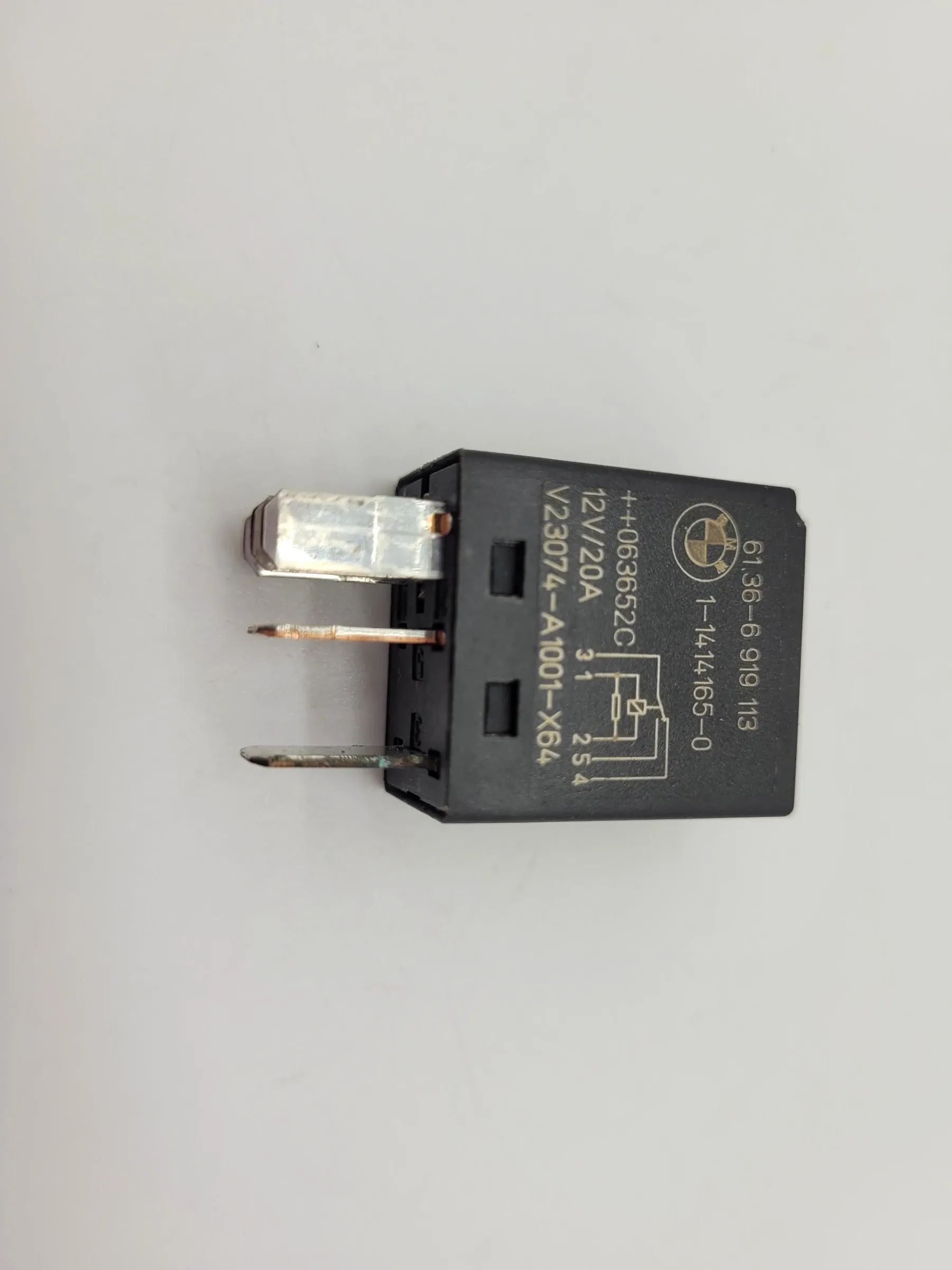 Original BMW 1er/2er/3er/5er/6er/X1/X2/X3/X5 Relais 61366901469