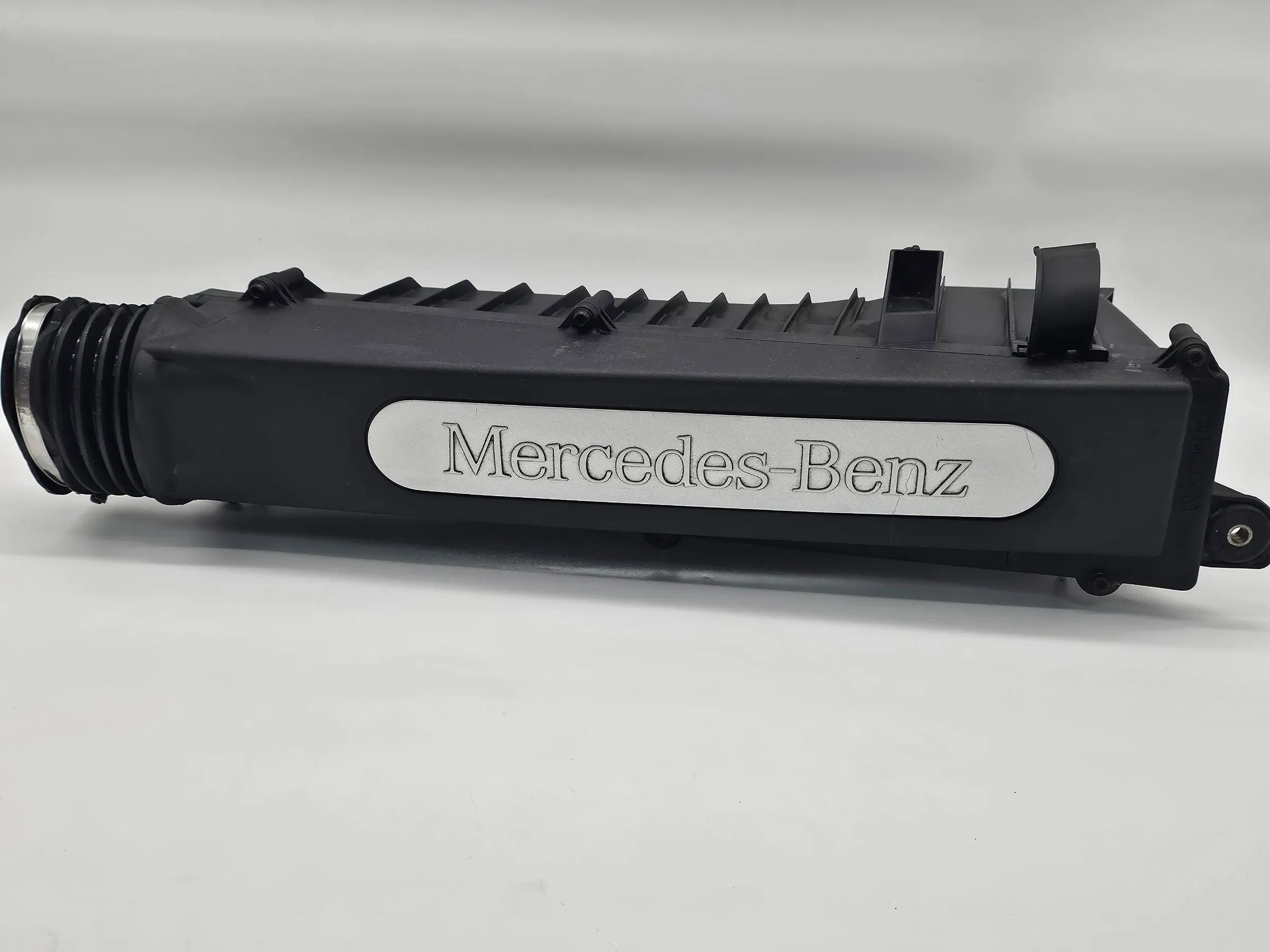 Mercedes Benz W203 CL 200 Scatola filtro aria Scatola filtro aria 1110940204