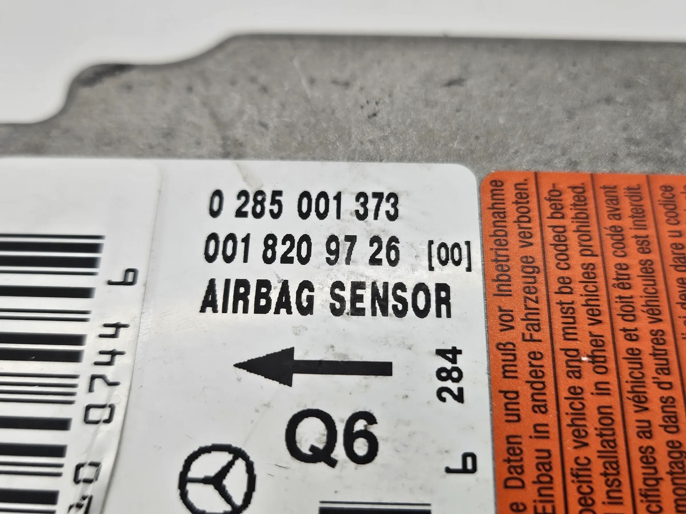 Original Mercedes Benz W203 CL203 S203  Airbagsteuergerät 0285001373 0018209726