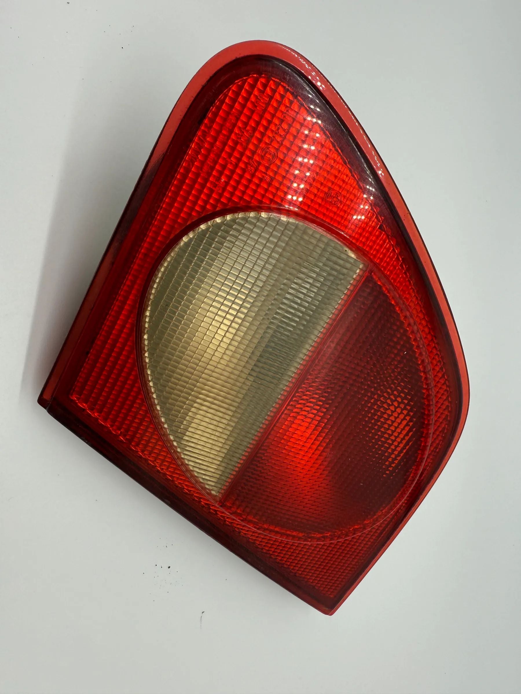 Original Mercedes-Benz E 220 D rear light rear light inside right A2108201064 