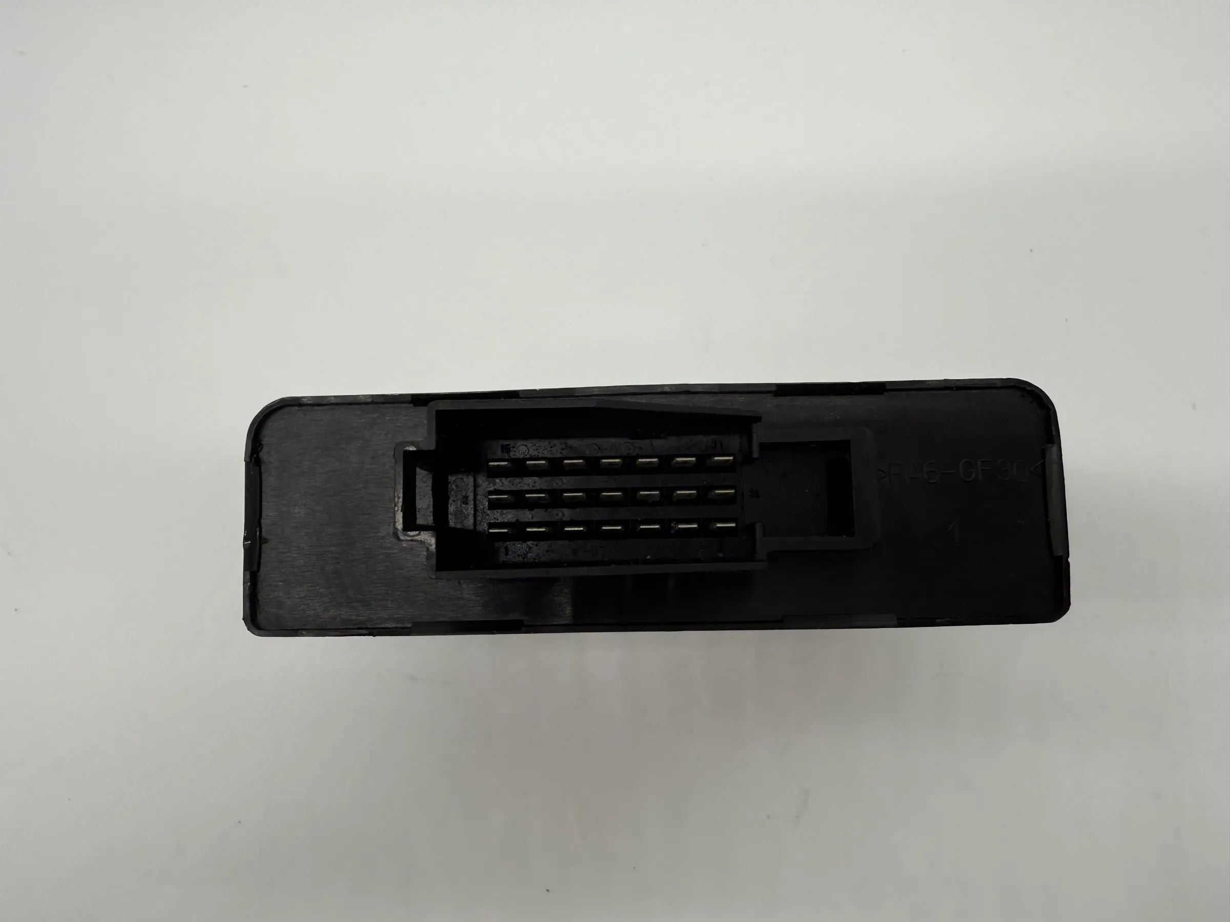 Original Mercedes Benz E-Class + (W208/W210) LWR control unit A2108206426 