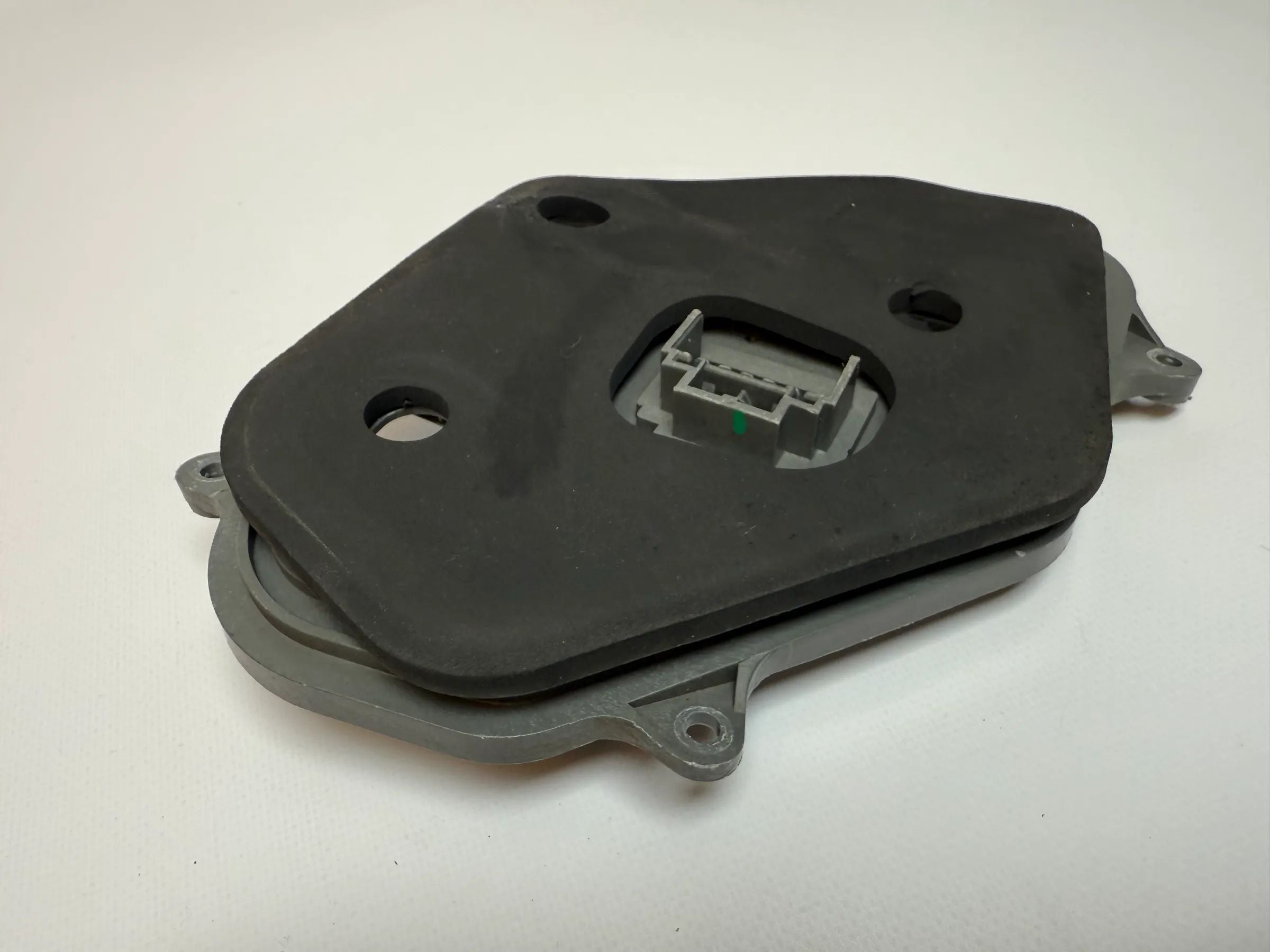 Original Fiat Stilo (192) Multijet Lampenträger Heckleuchte Links 03.335.21 SX