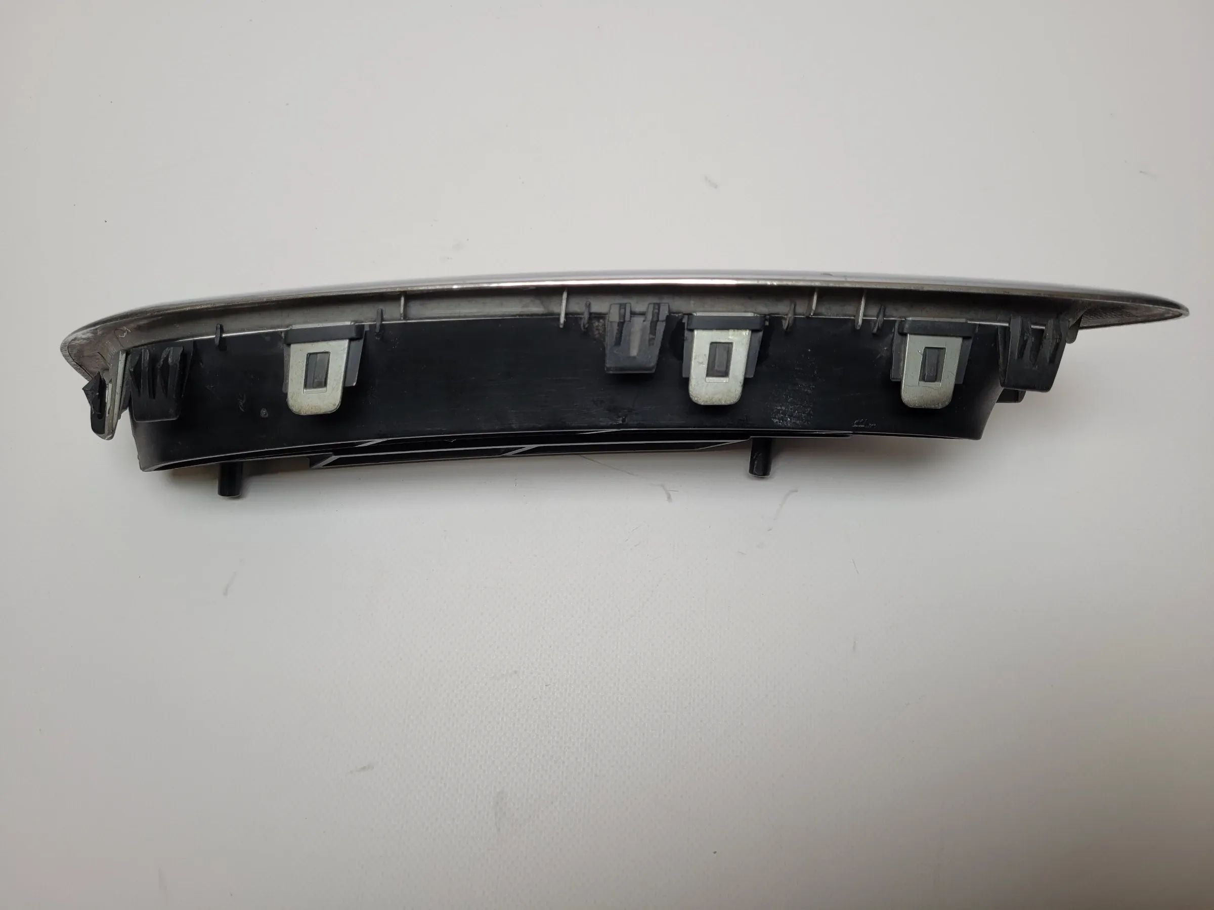 Orijinal Nissan Micra (K11) Ön Panjur Sağ 623201F500