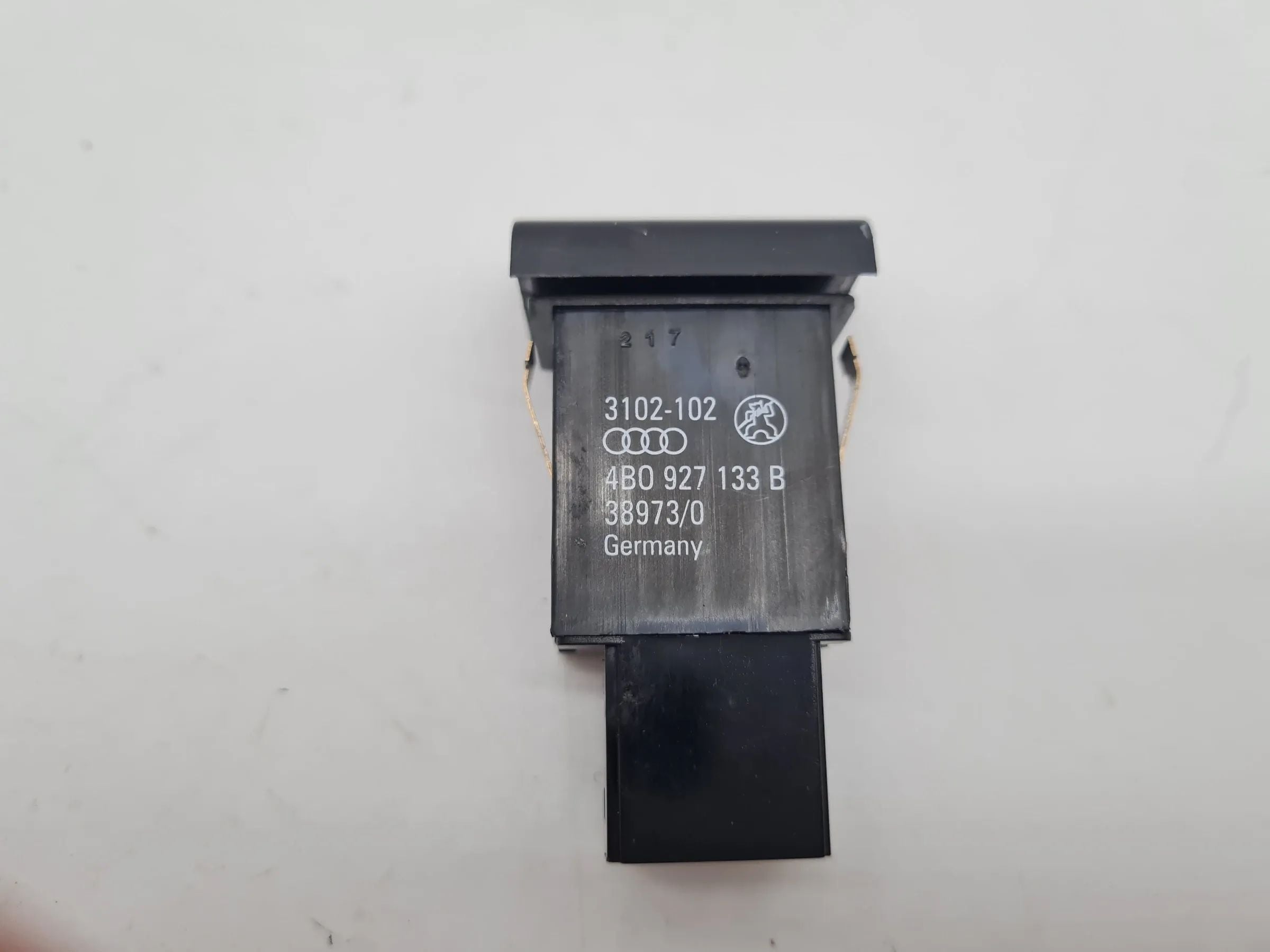 Original Audi A6 (4B2/4B4) Schalter ASR Antischlupfregelung 4B0927133B