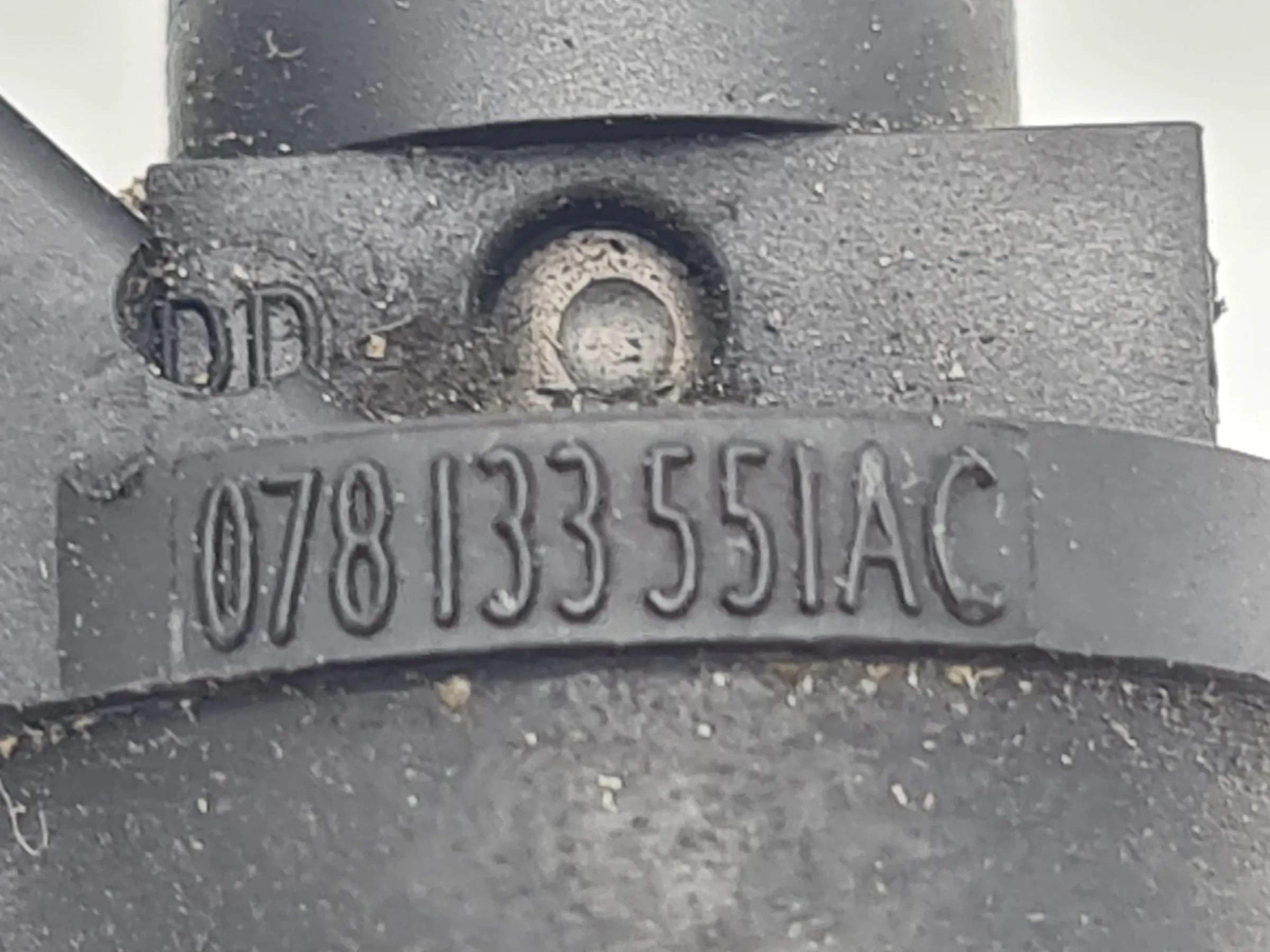 Original Audi A6 (4B2/4B4) 2.4 V6 121KW AGA Injektor Einspritzdüse 078133551AC