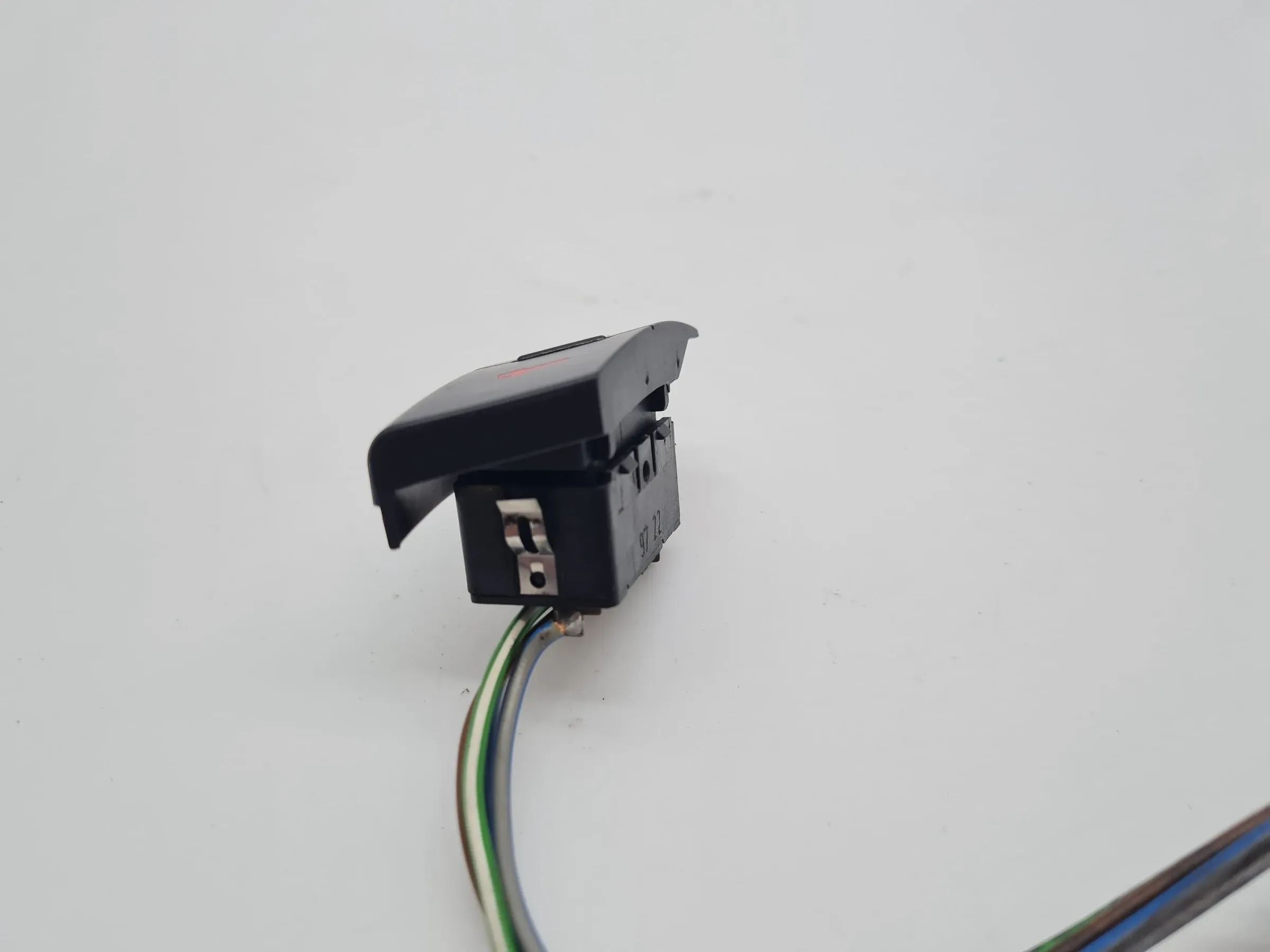 Original Audi A6 (4B2/4B4) Schalter Zentralverriegelung 4B1962107B98