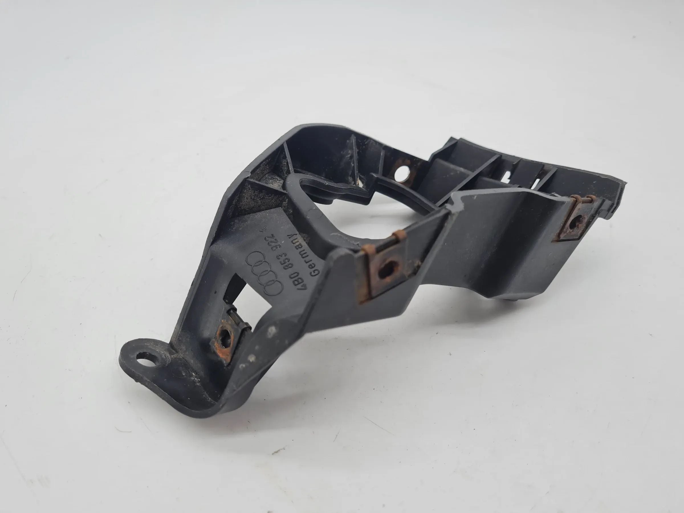 Original Audi A6 (4B2/4B4) Halter Seitenschweller Rechts Vorne 4B0853922A