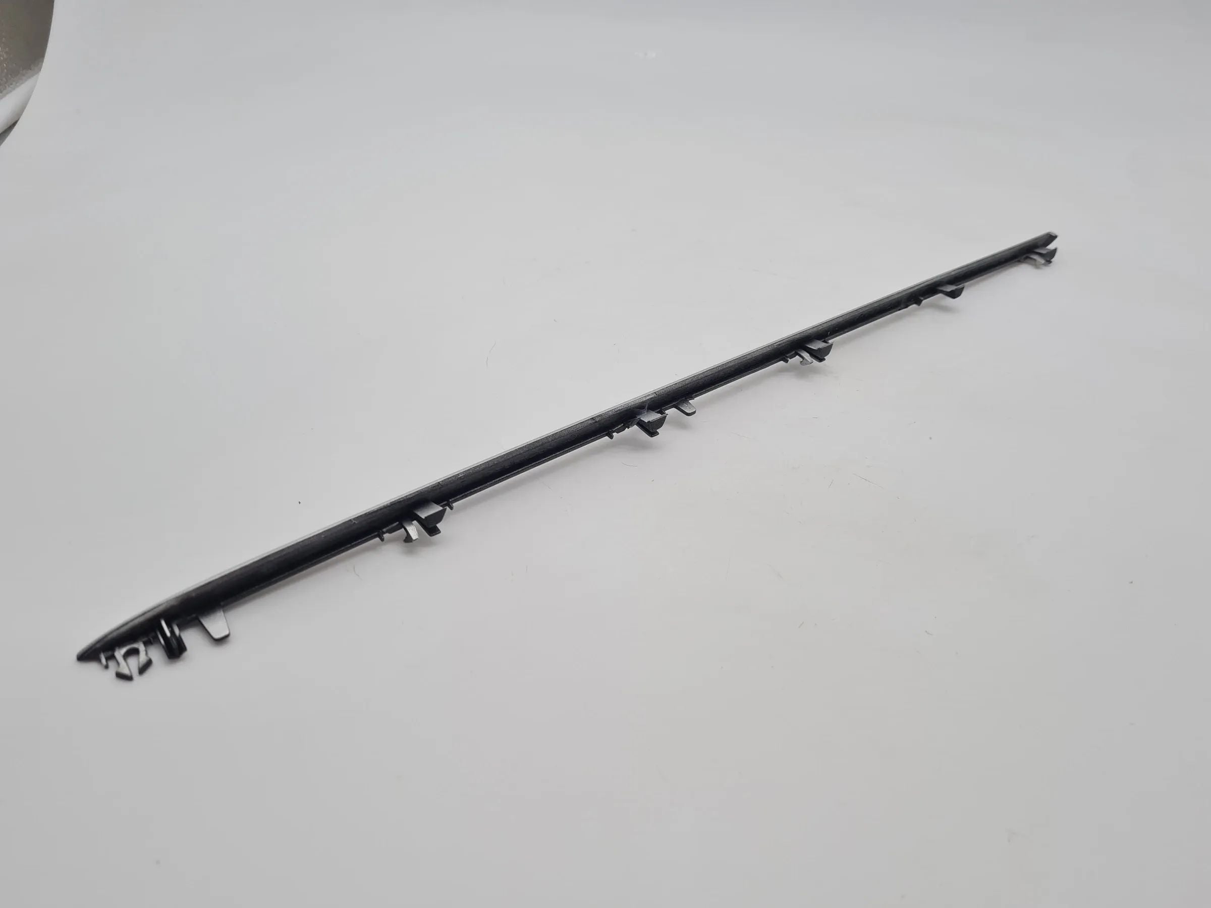 Original Fiat Punto Grande (199) Zierleiste Armaturenbrett 735383281