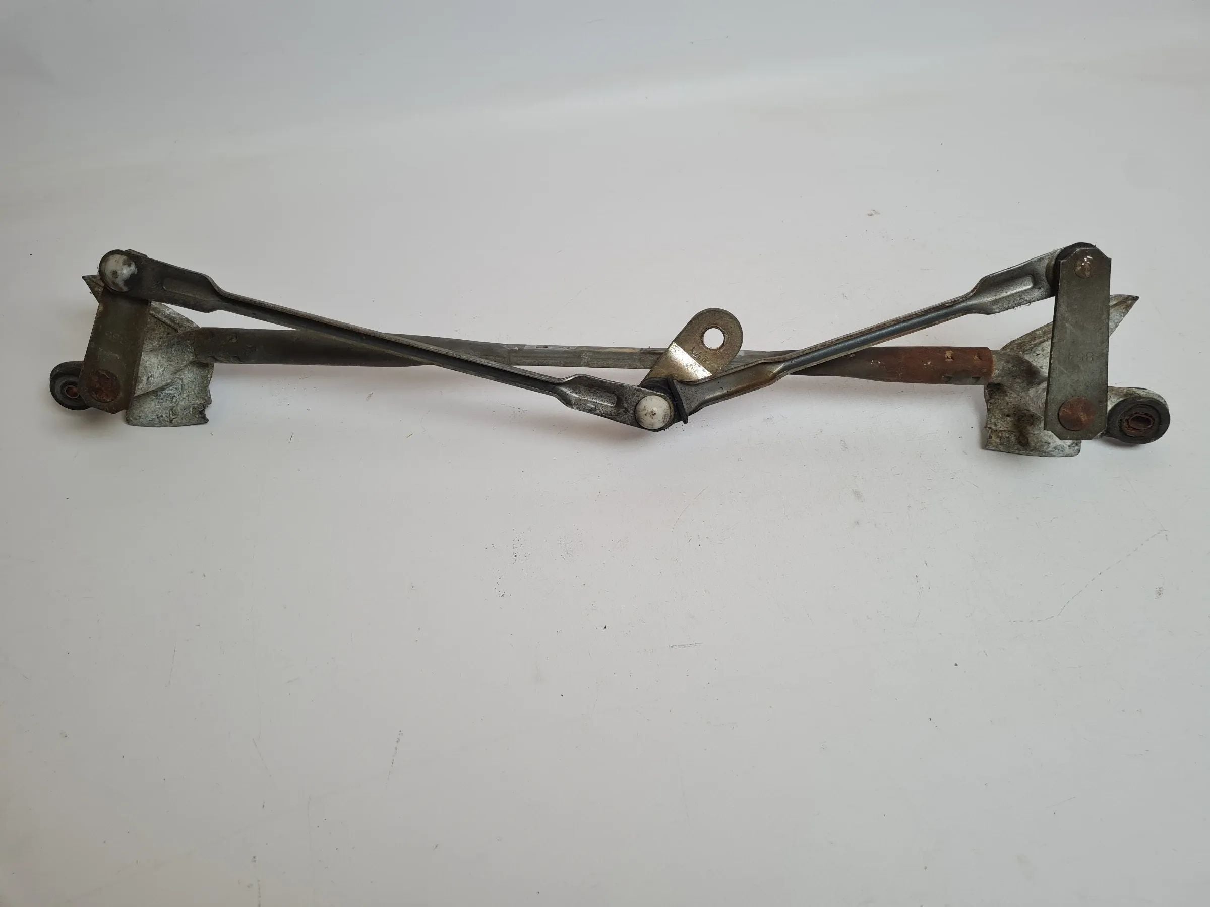 Original Mazda 6 (GG) Wischergestänge Vorne (849200-2390) / GJ6A