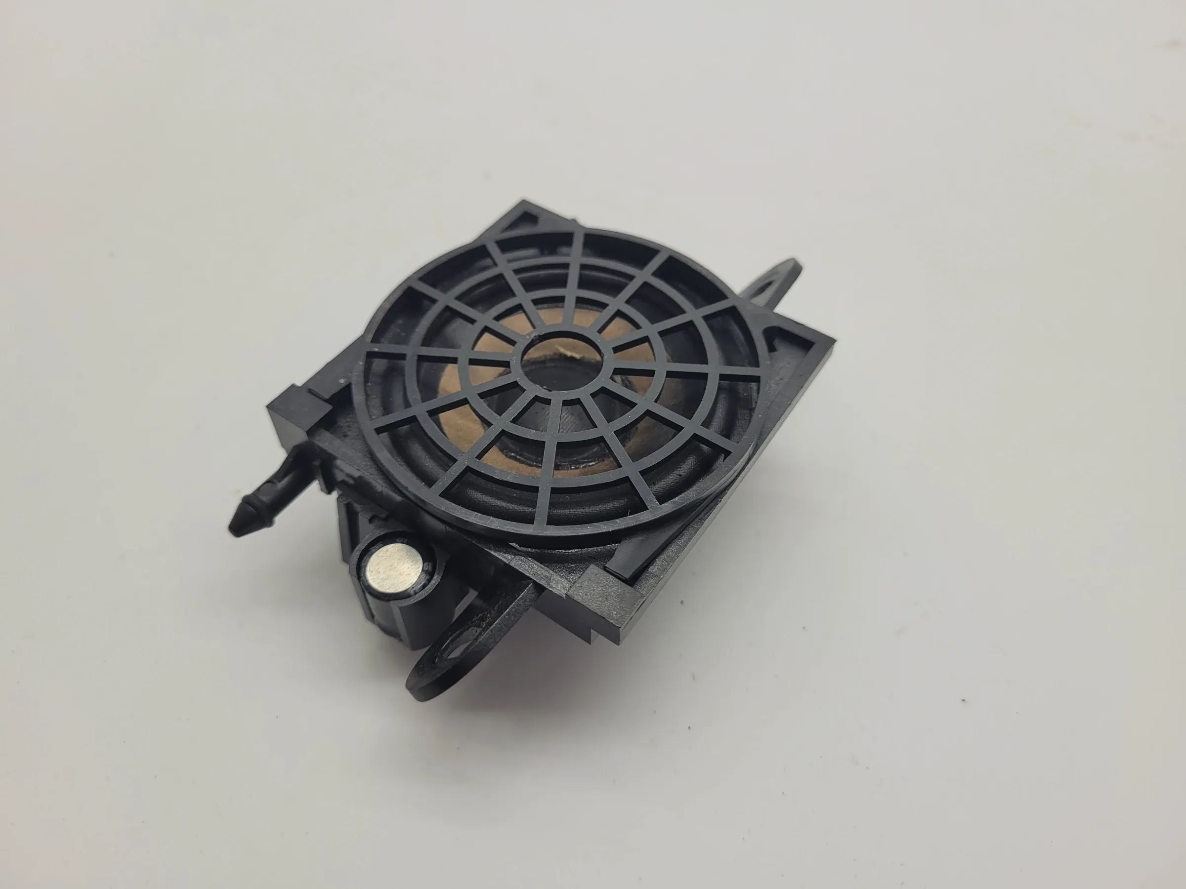 Original Audi A4 (8E/B6/B7) Lautsprecher Armaturenbrett 8E0035411C