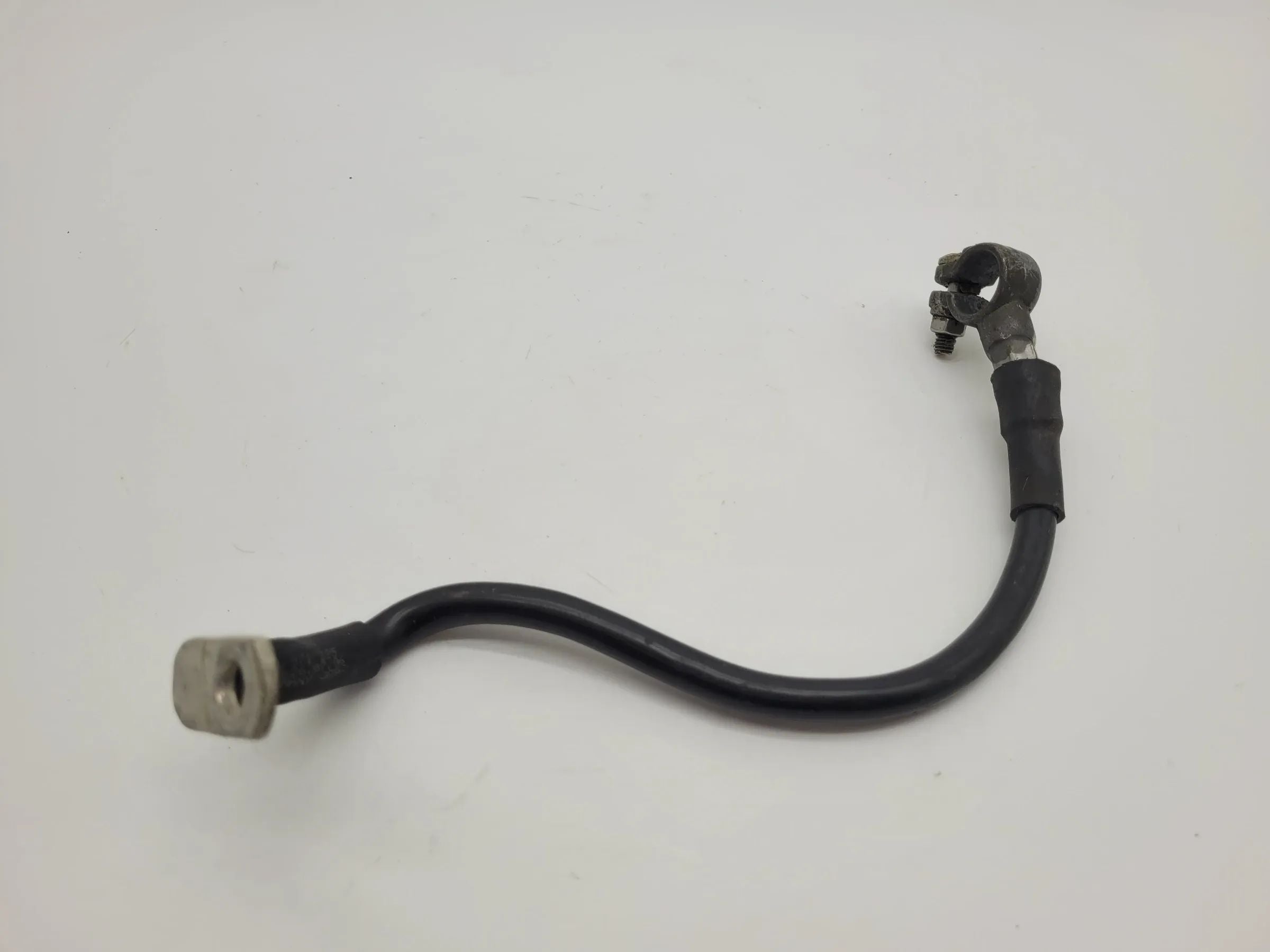 Original Audi A6 (4B2/4B4) Masseleitung Batterie Leitung Kabel 8D1971235