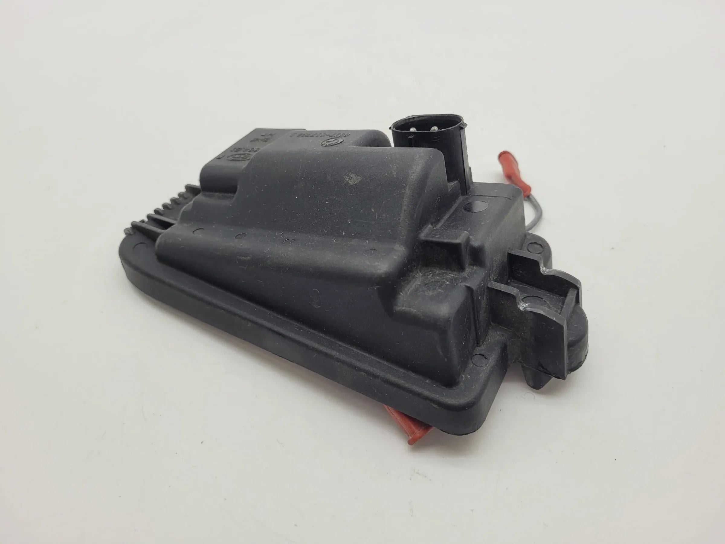 Original BMW 5er (E39) Nebelscheinwerfer Kappe Deckel Rechts 63.17-8377942