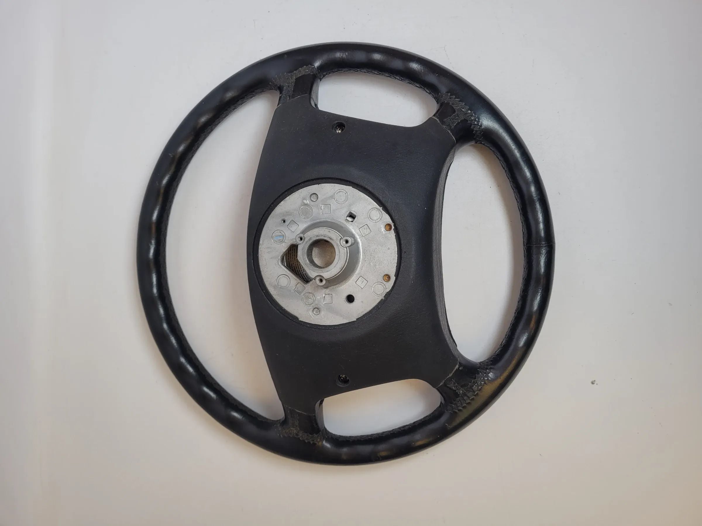 Original BMW 3er (E36) 4-Speichen Lenkrad 1092038