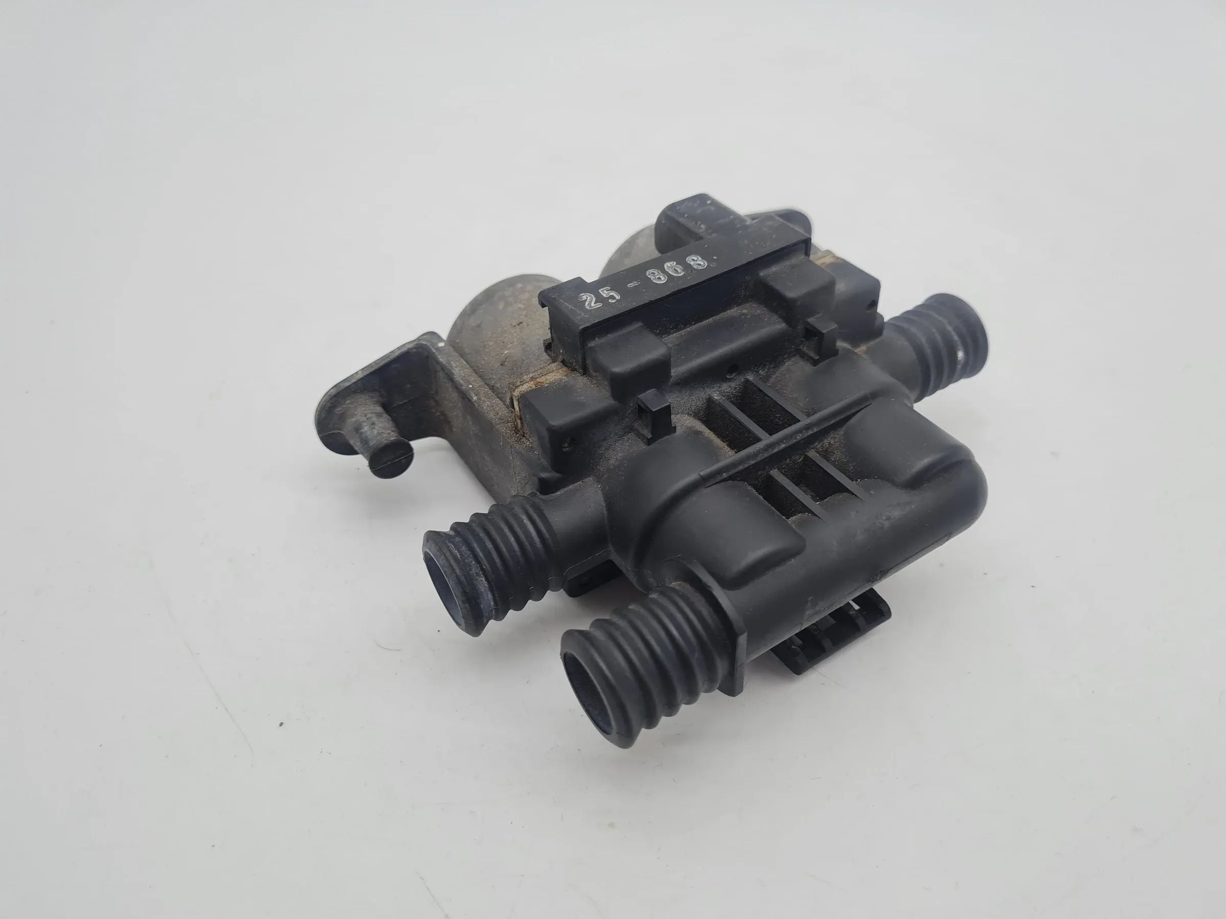 Original BMW 5er/X5/7 (E39/E53) Klima Wasserventil 64.12-8374995