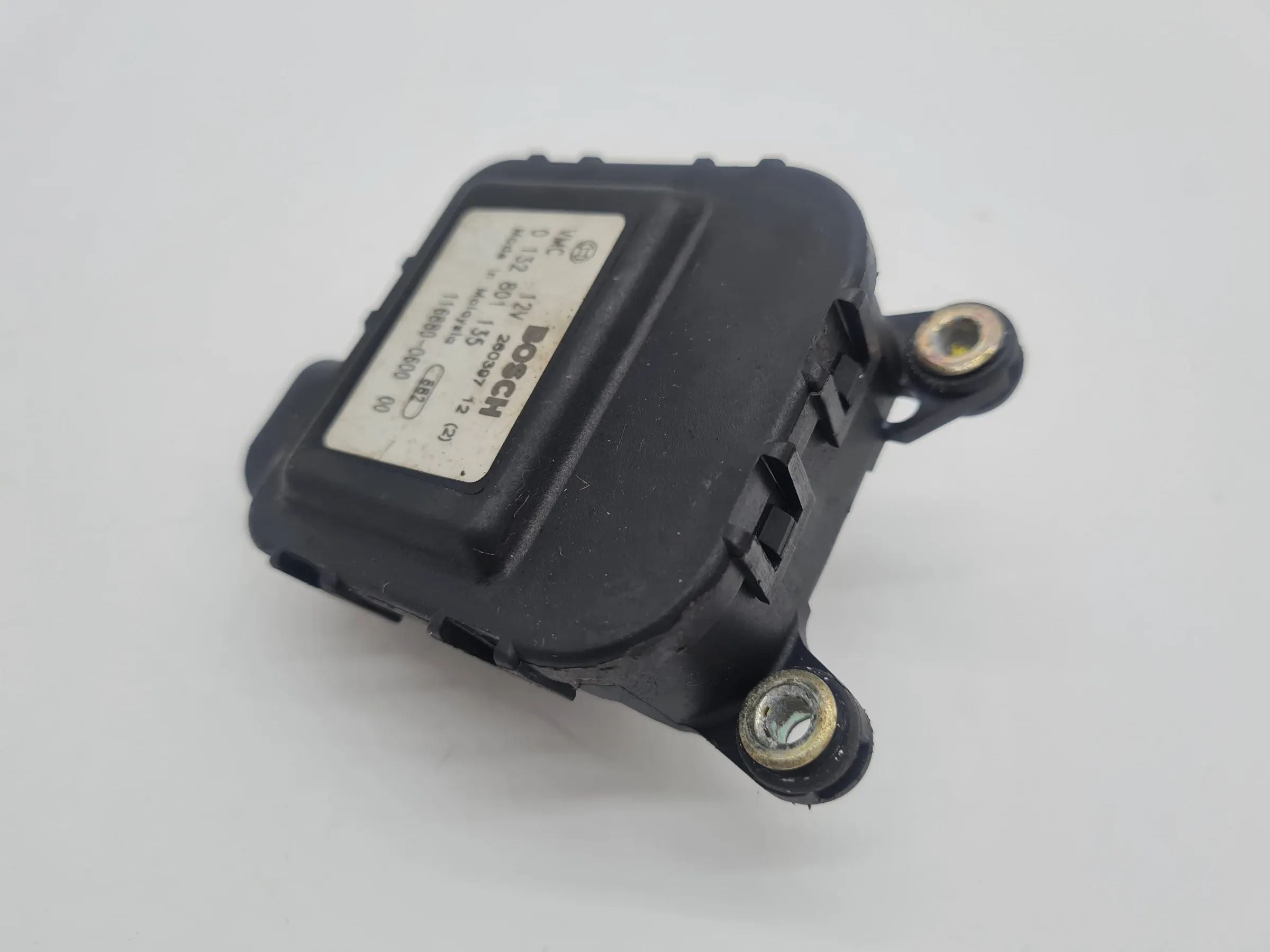 Original Audi A6 (4B2/4B4) Stellmotor Temperaturregelklappe 0132801135