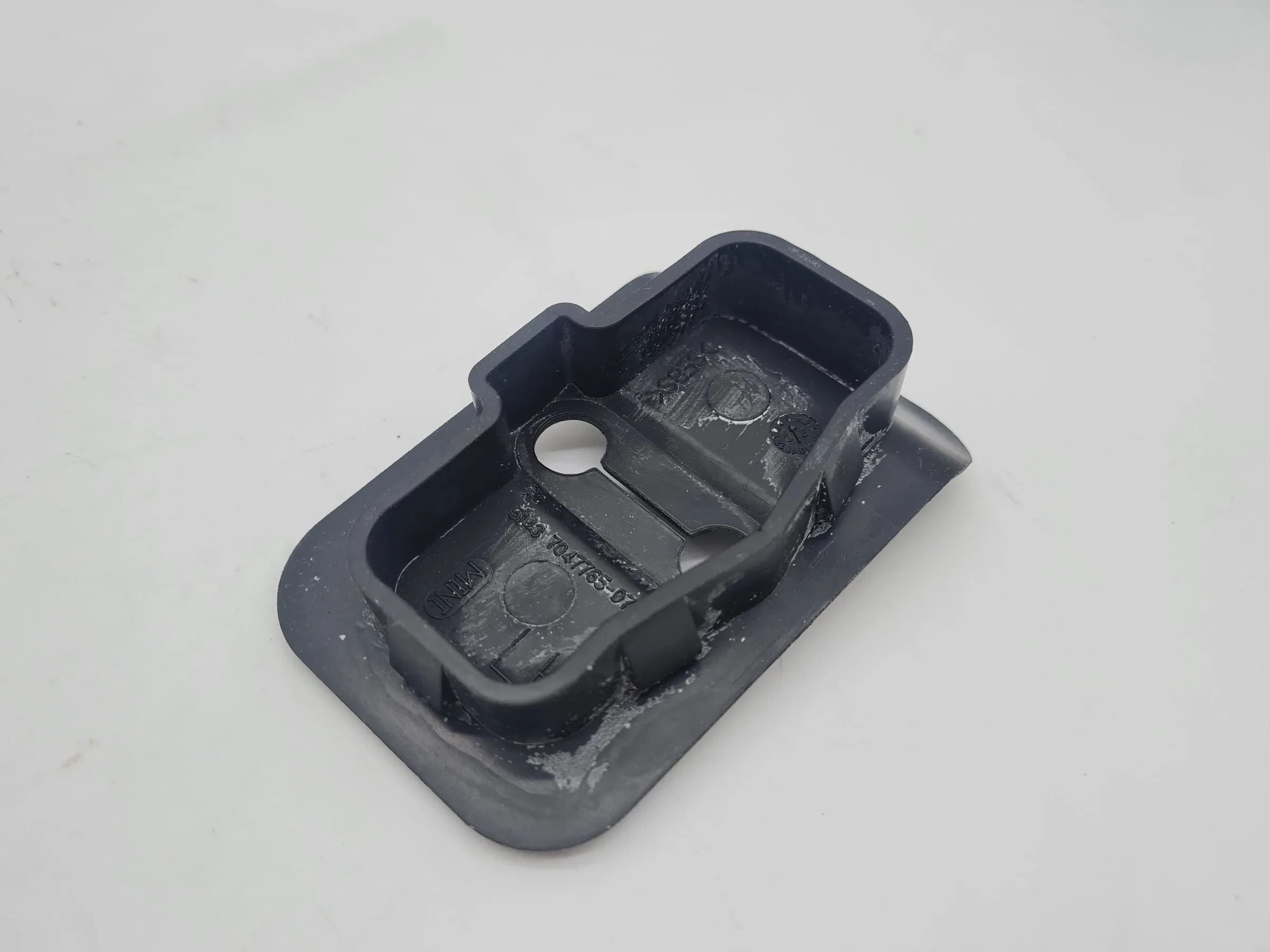 Original Mini One (R50/R53) Blende Abdeckung Fangbügel Links 51.43-7047765-07