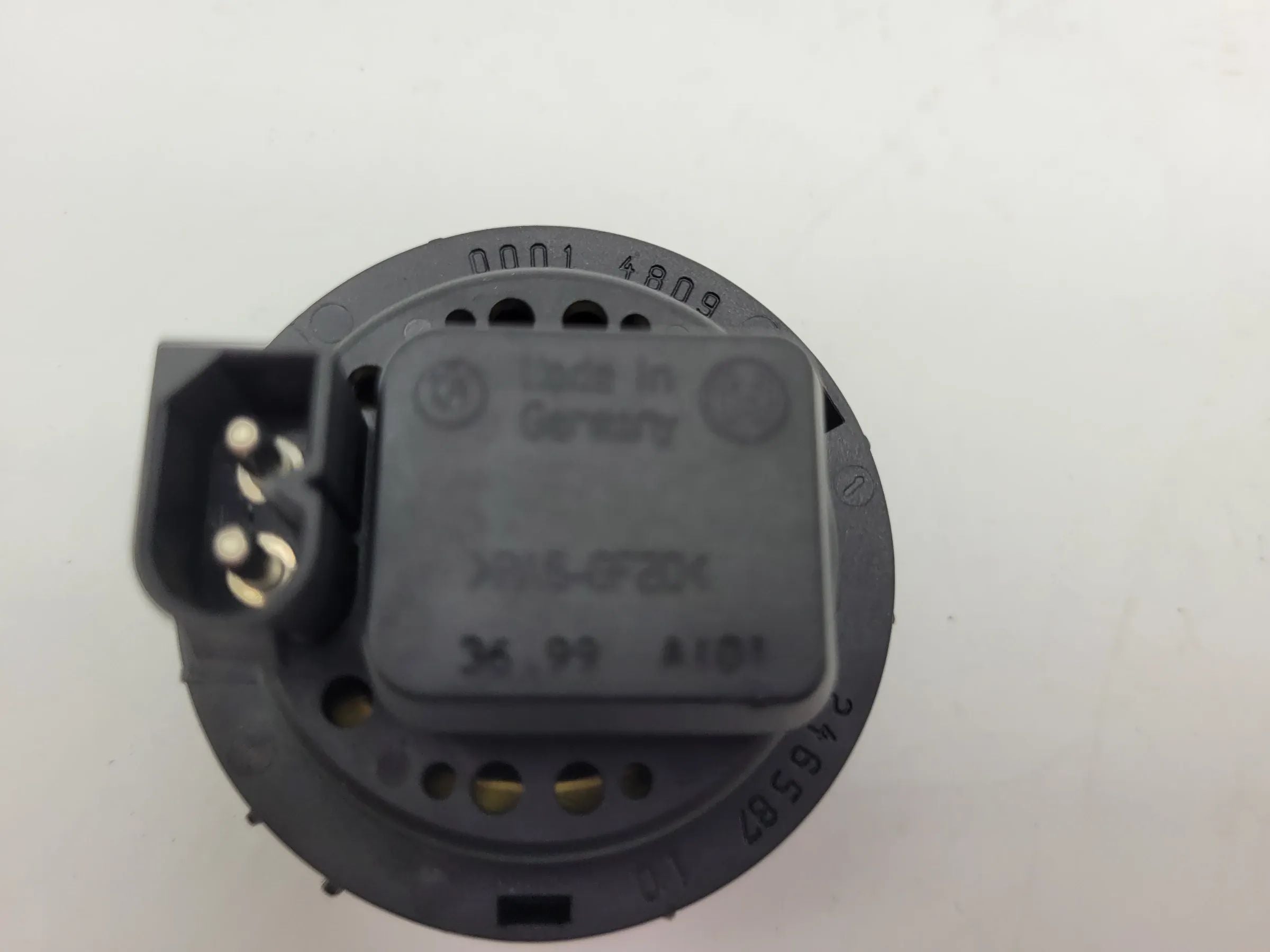 BMW 5er Touring E39 Sensor Einparkhilfe Parksensor 66.21-6902285 (Original)