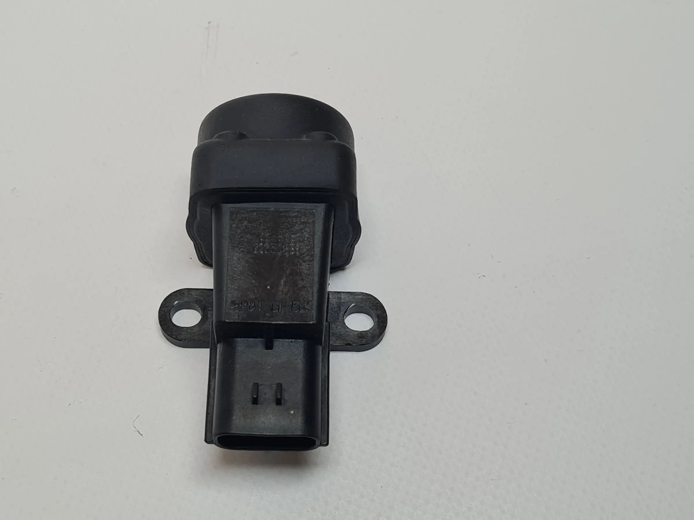 MINI (R50, R53) ONE Schalter Benzinpumpen Notausschalter  1068856 Original