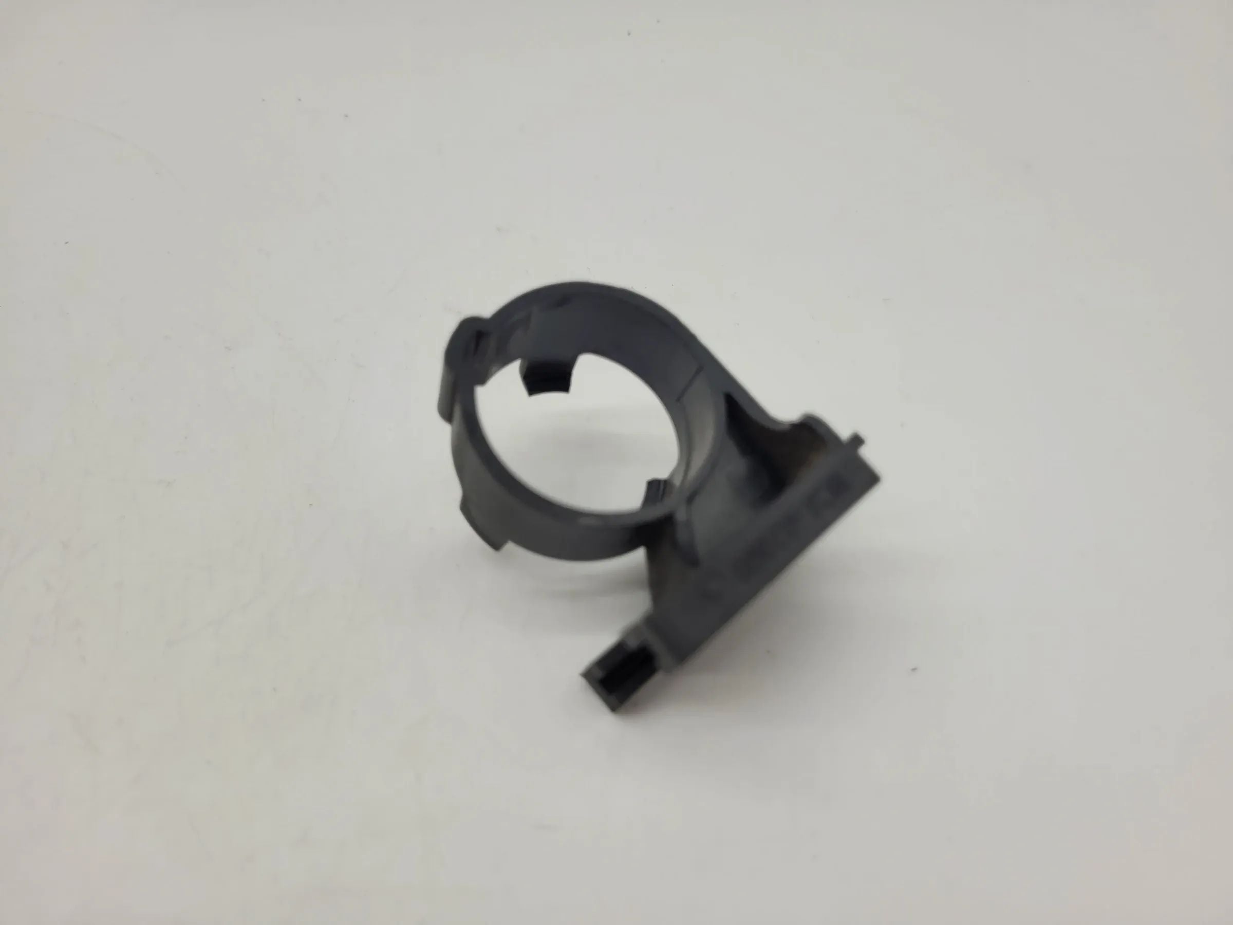 Opel Astra G T98 Halter Ventil Vakuumpumpe 90531049 (Original)