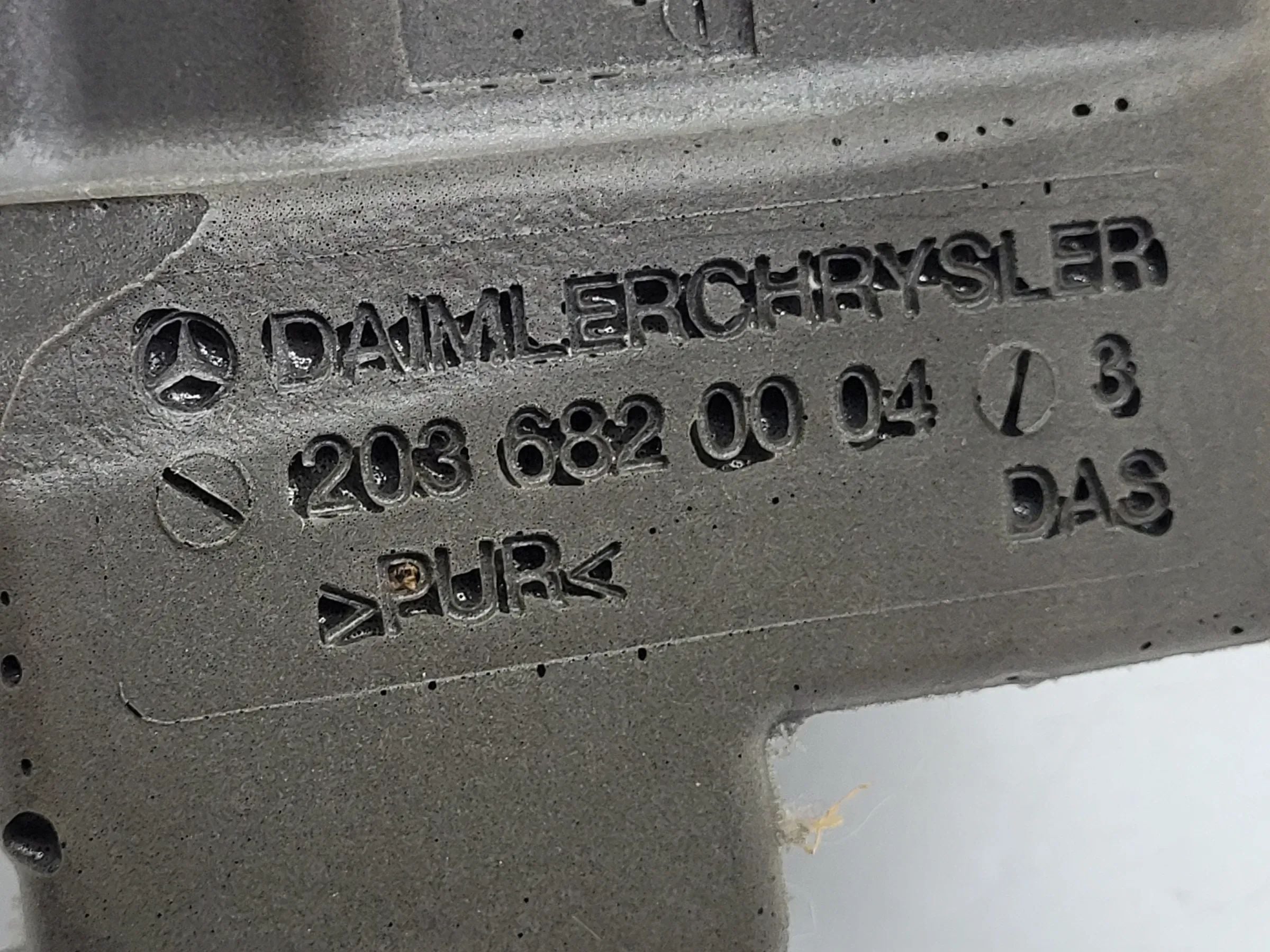 Mercedes C-Klasse (CL203) Schaumstoff Links A2036820004 Original