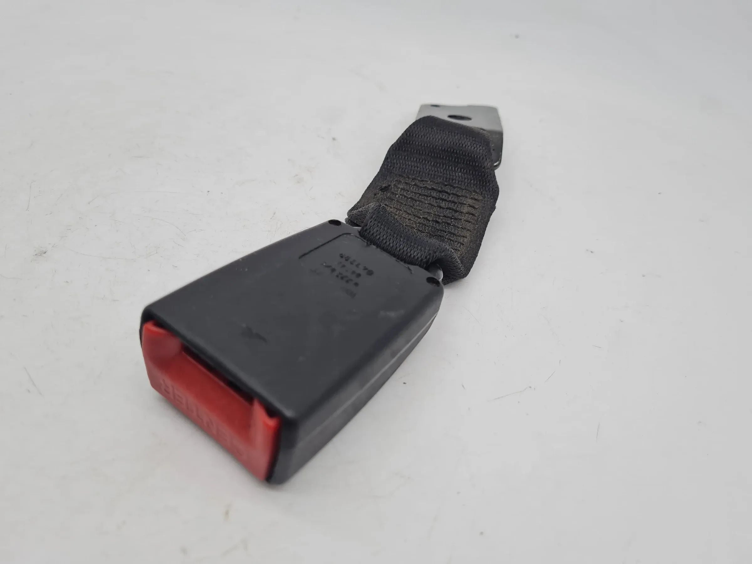 BMW 5er Touring E39 Gurtschloss Gurt Hinten Rechts 8222821 Original