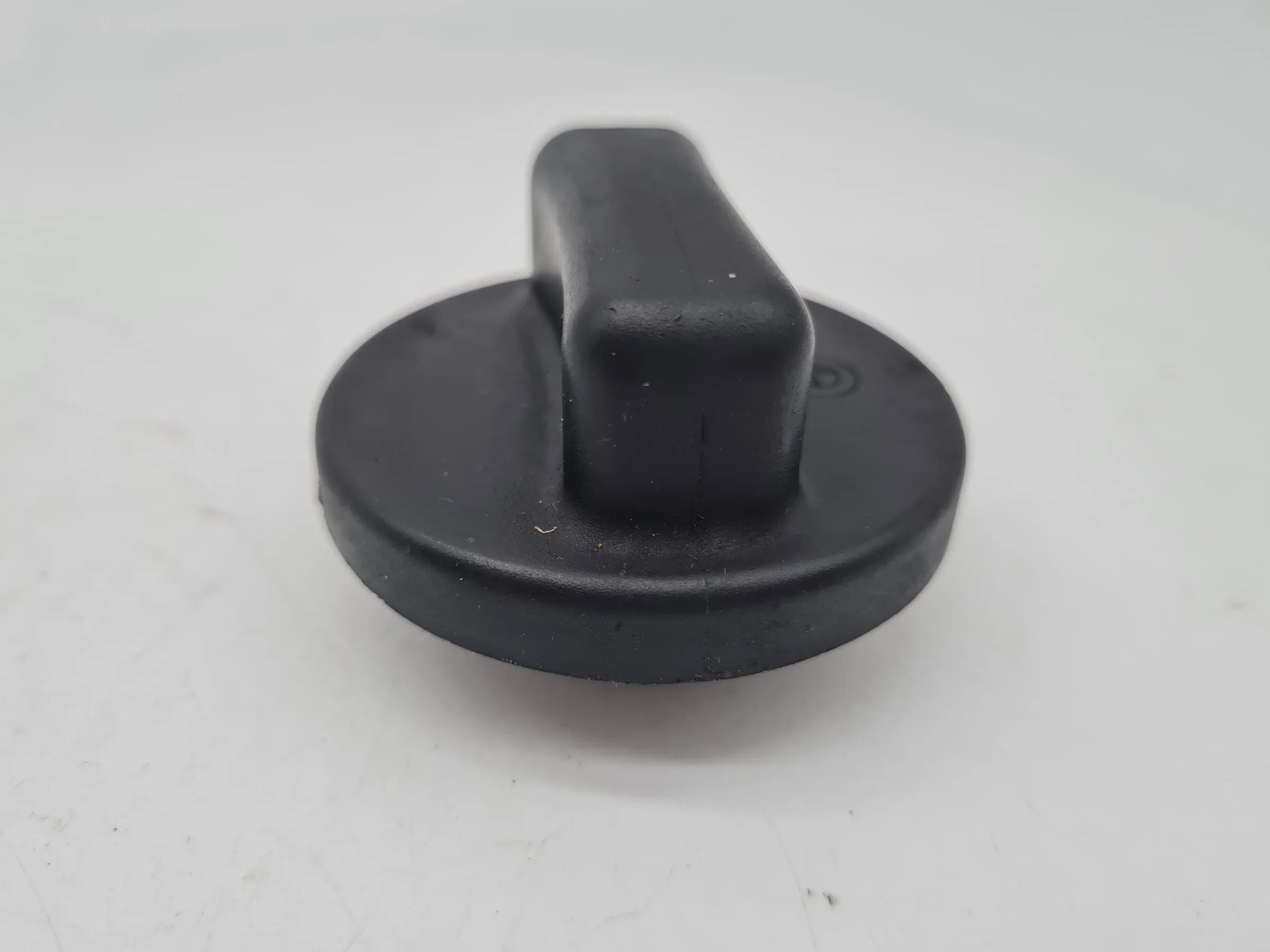 BMW 5er Touring E39 Tankdeckel (1183342) Original