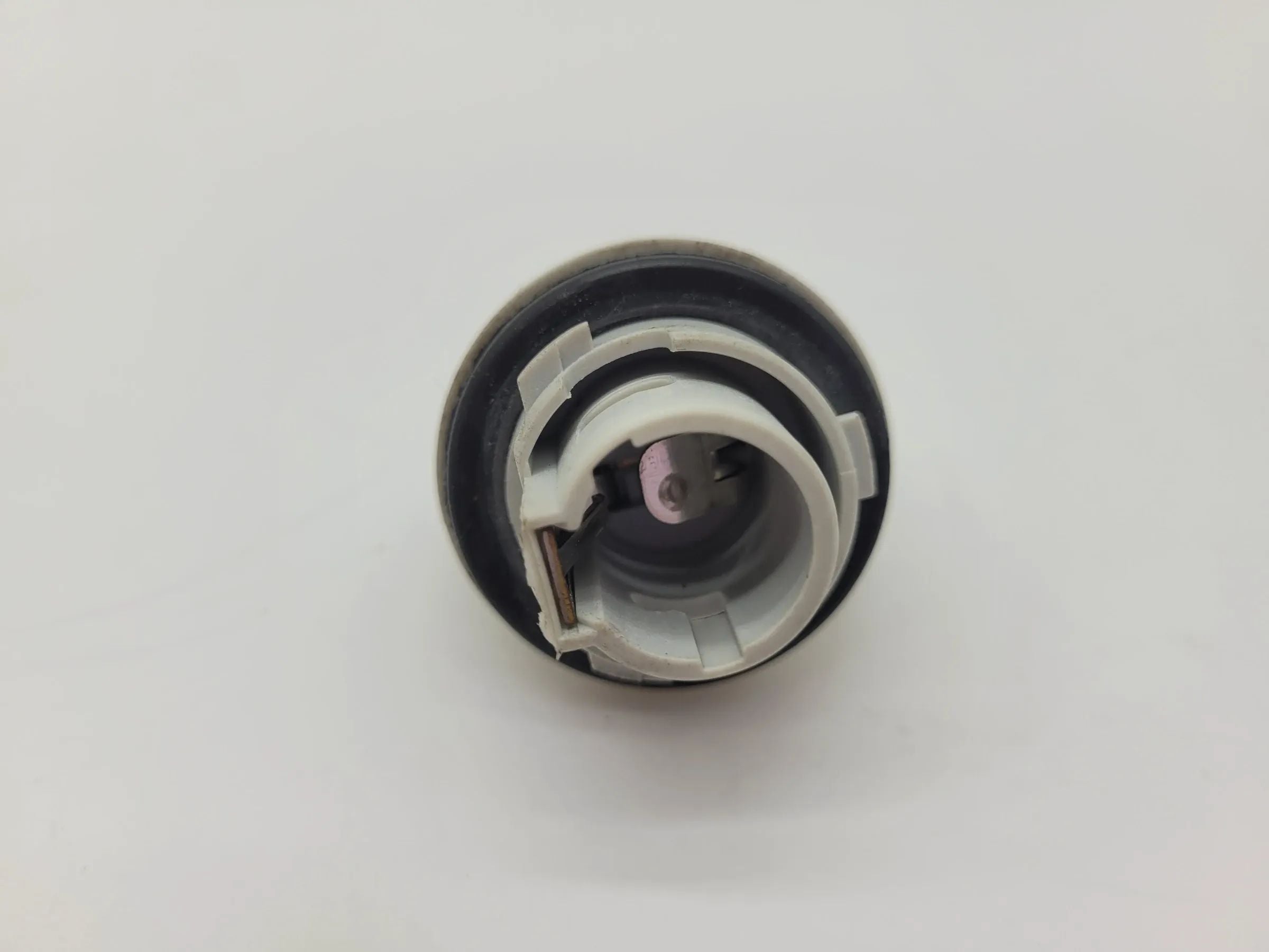 Peugeot 306 Scheinwerfer Blinker Fassung L/R (88203989/90) (Original)