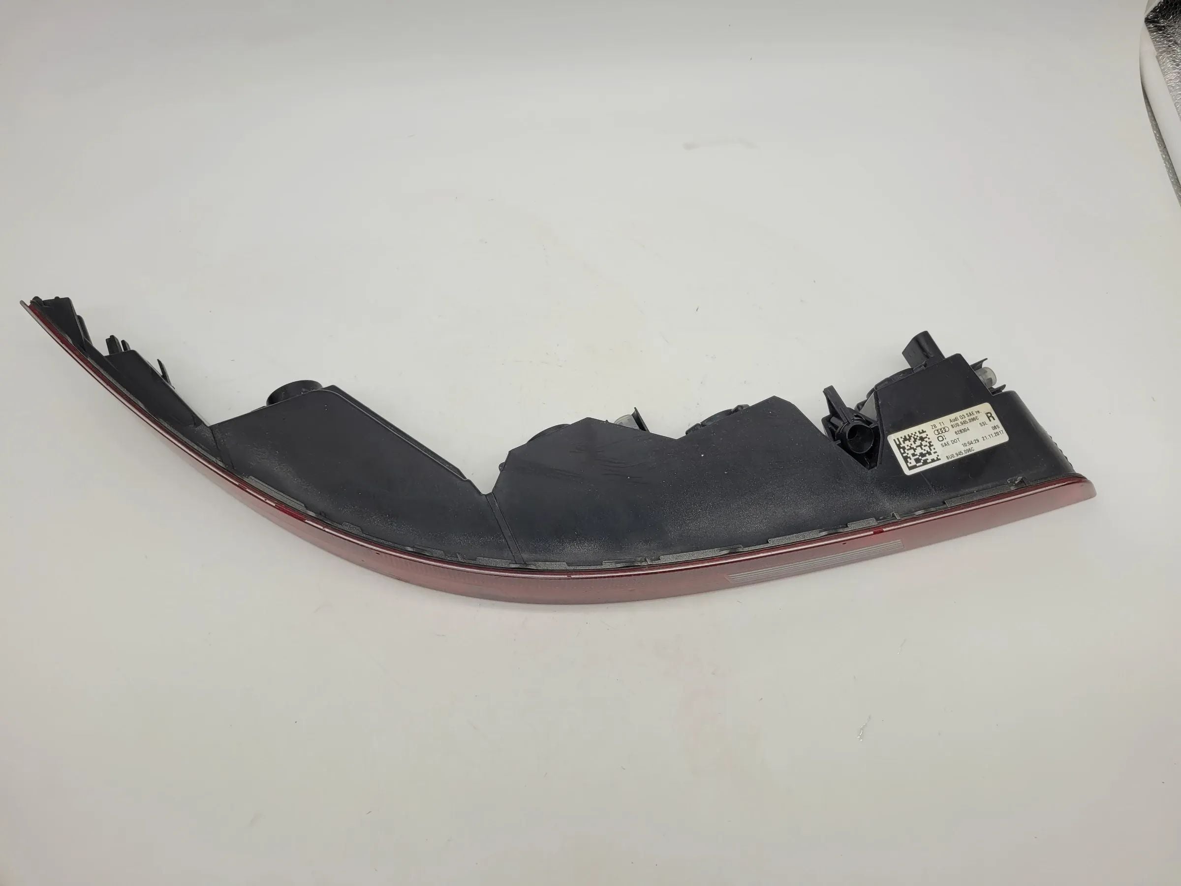 Original Audi Q3 (8UB/8UG) Rückleuchte/Rücklicht Rechts 8U0945096C