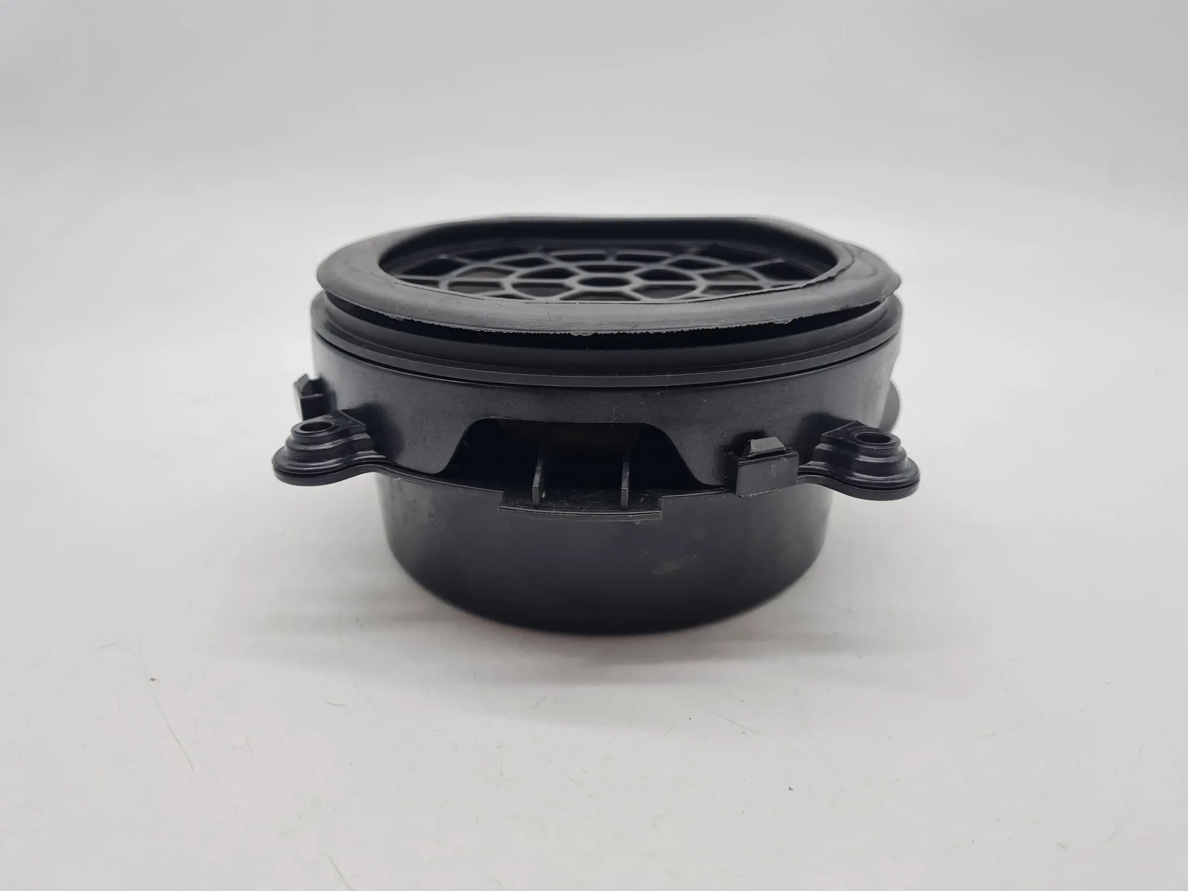 Original Mercedes-Benz C-Klasse (CL203) Lautsprecher Box L/R A2038204002