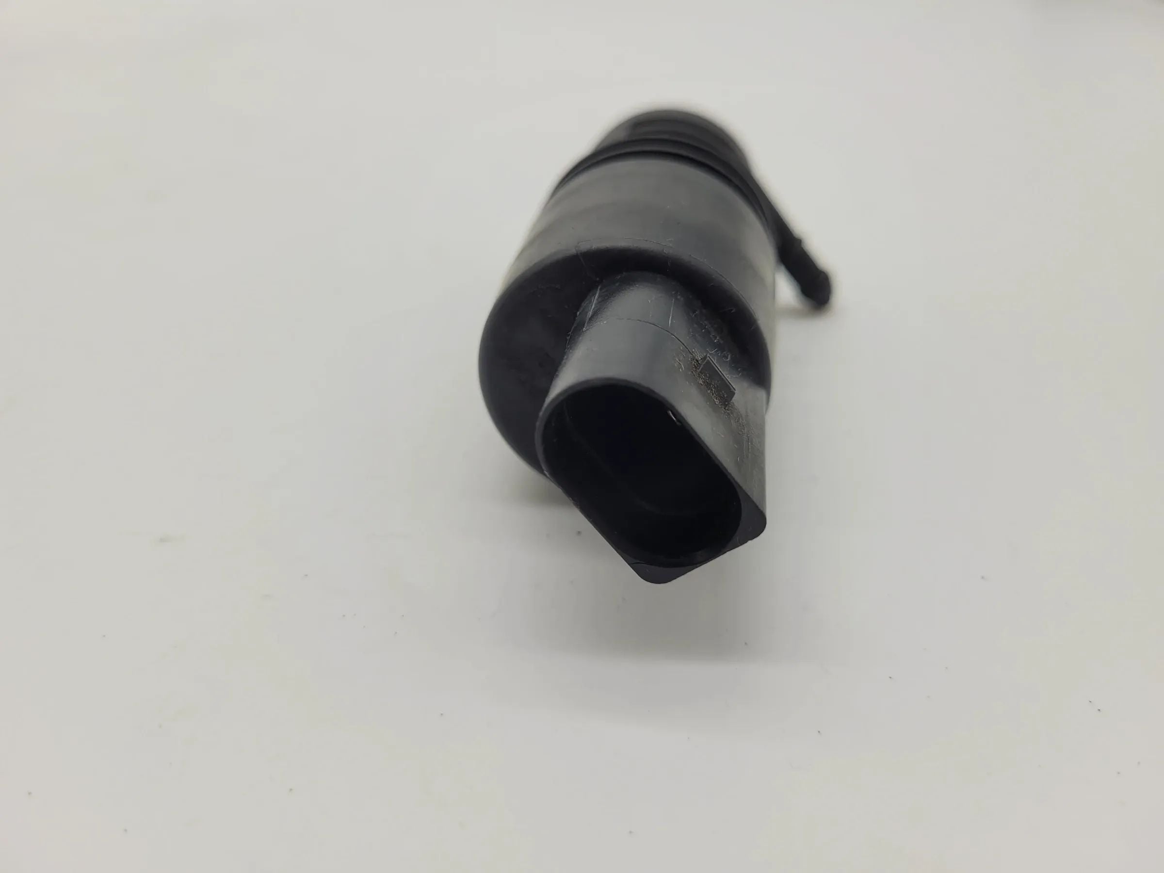 BMW 5er Touring E39 Waschwasserpumpe Pumpe 3020175 Original