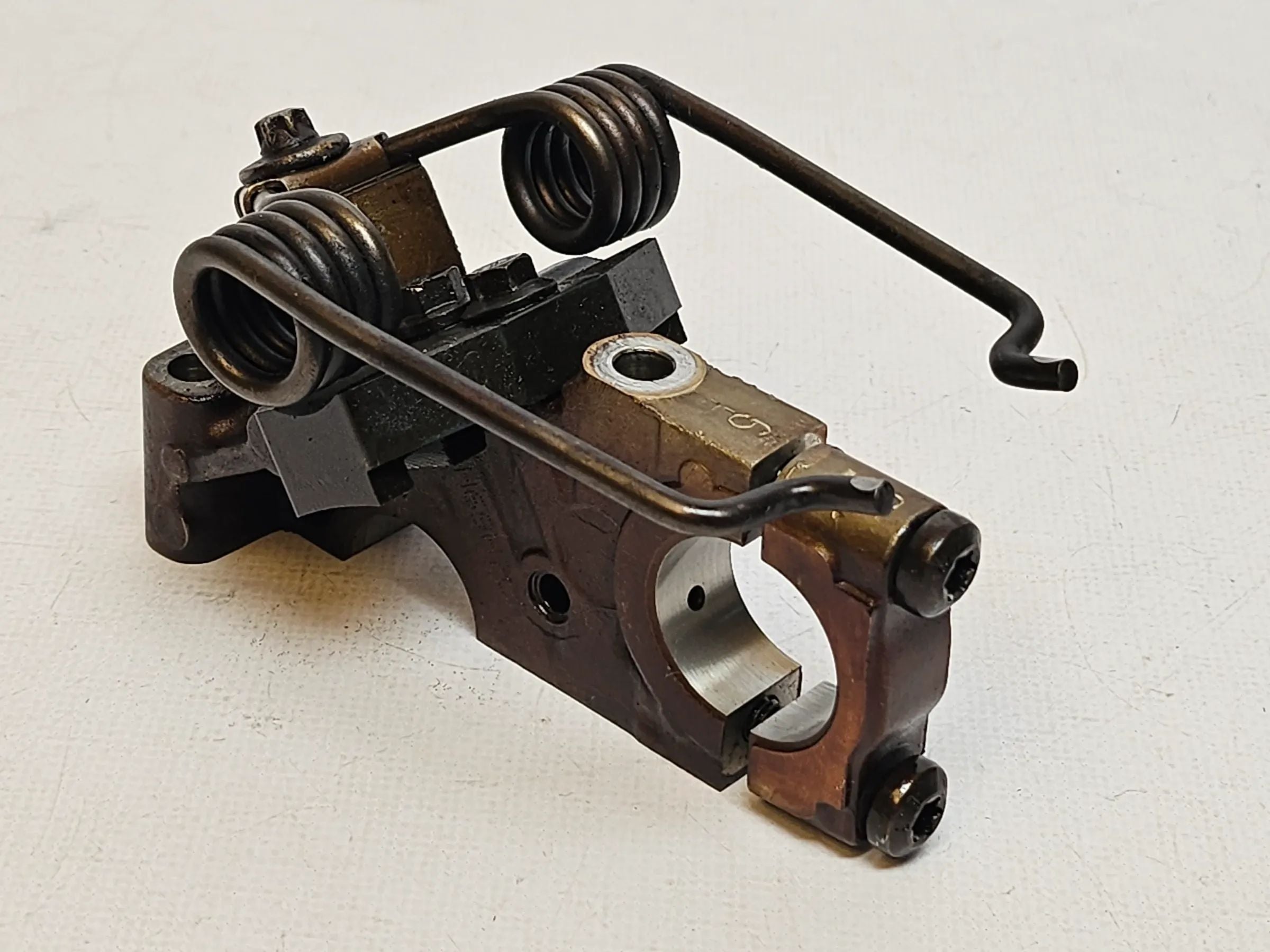 BMW F20/F21  -N13B16 1,6L - Mini R57 R56 R60 R58 Nockenwelle Lager Bock 6