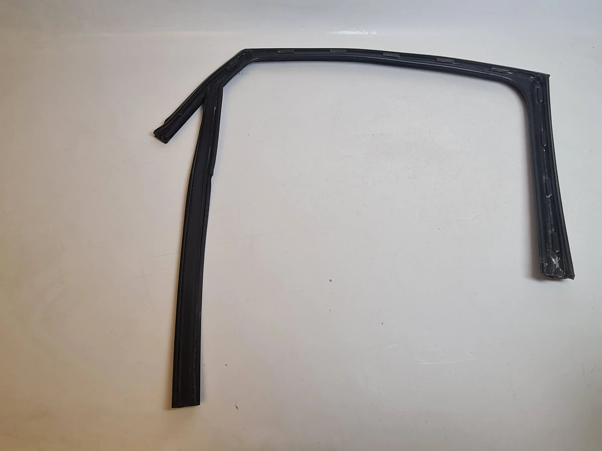 Seat Ibiza IV (6J5/6P1) Fensterführung Leiste Hinten Links 6J4839431RD