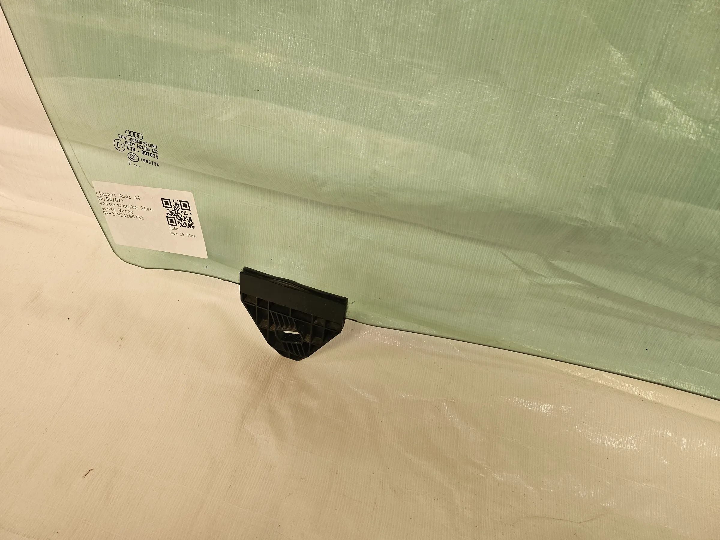 Original Audi A4 (8E/B6/B7) Fensterscheibe Glas Rechts Vorne DOT-27M24100AS2