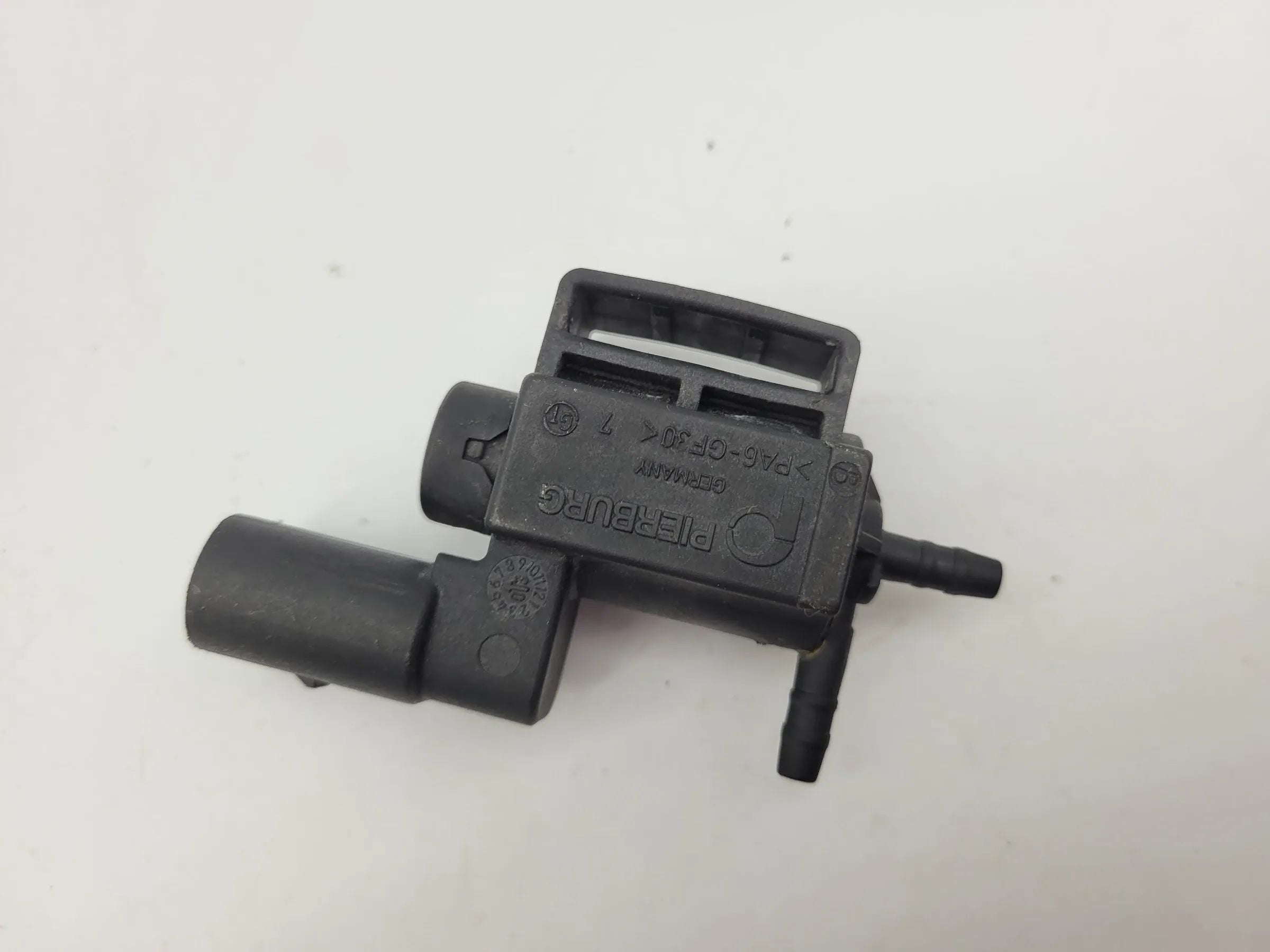 Magnetventil Saugrohr Ansaugluft Ventil für Audi A3 A4 VW Golf Polo Seat Skoda