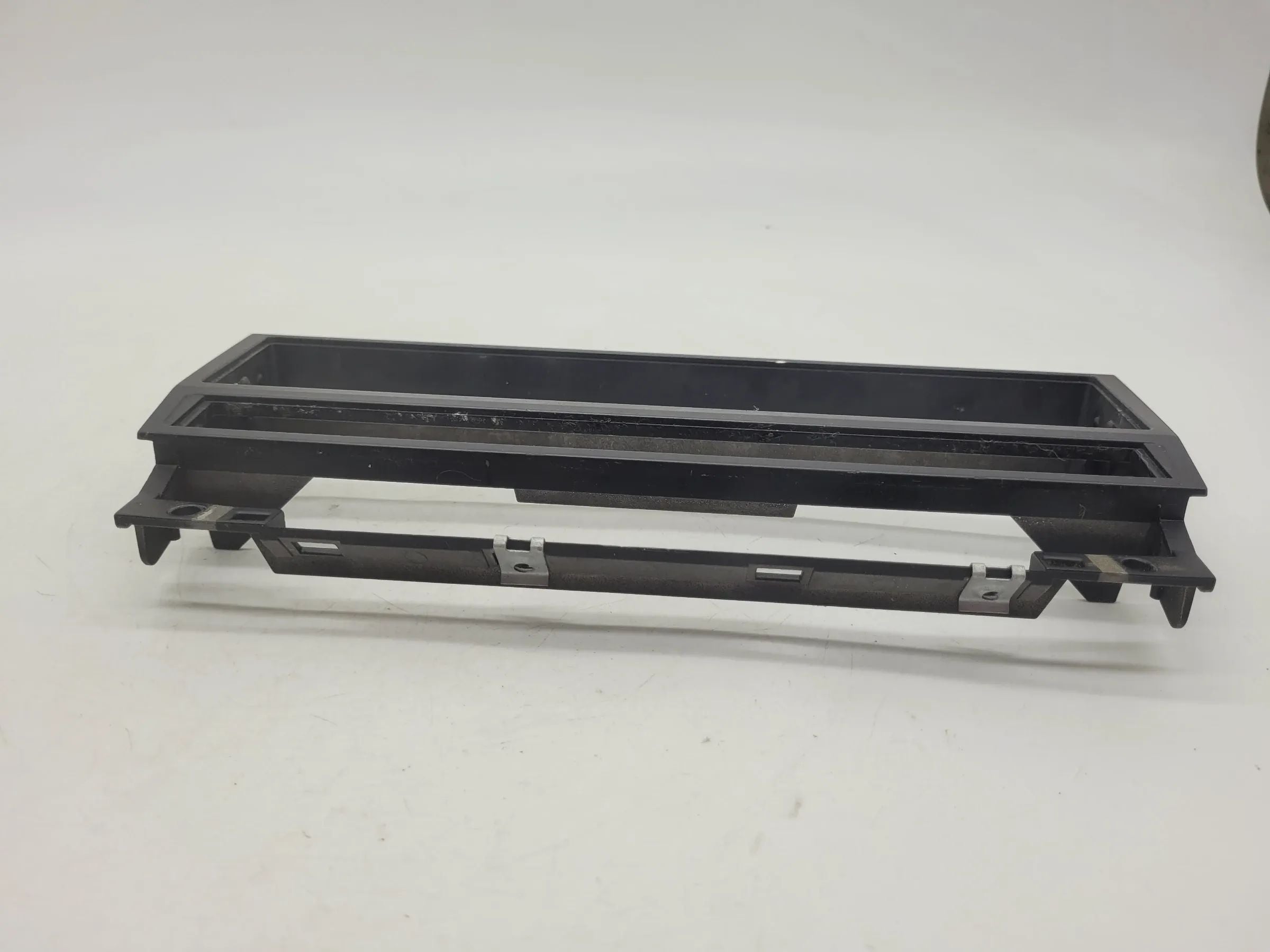 BMW 5er Touring E39 Mittelkonsole Einbaurahmen Blende 8247302 Original