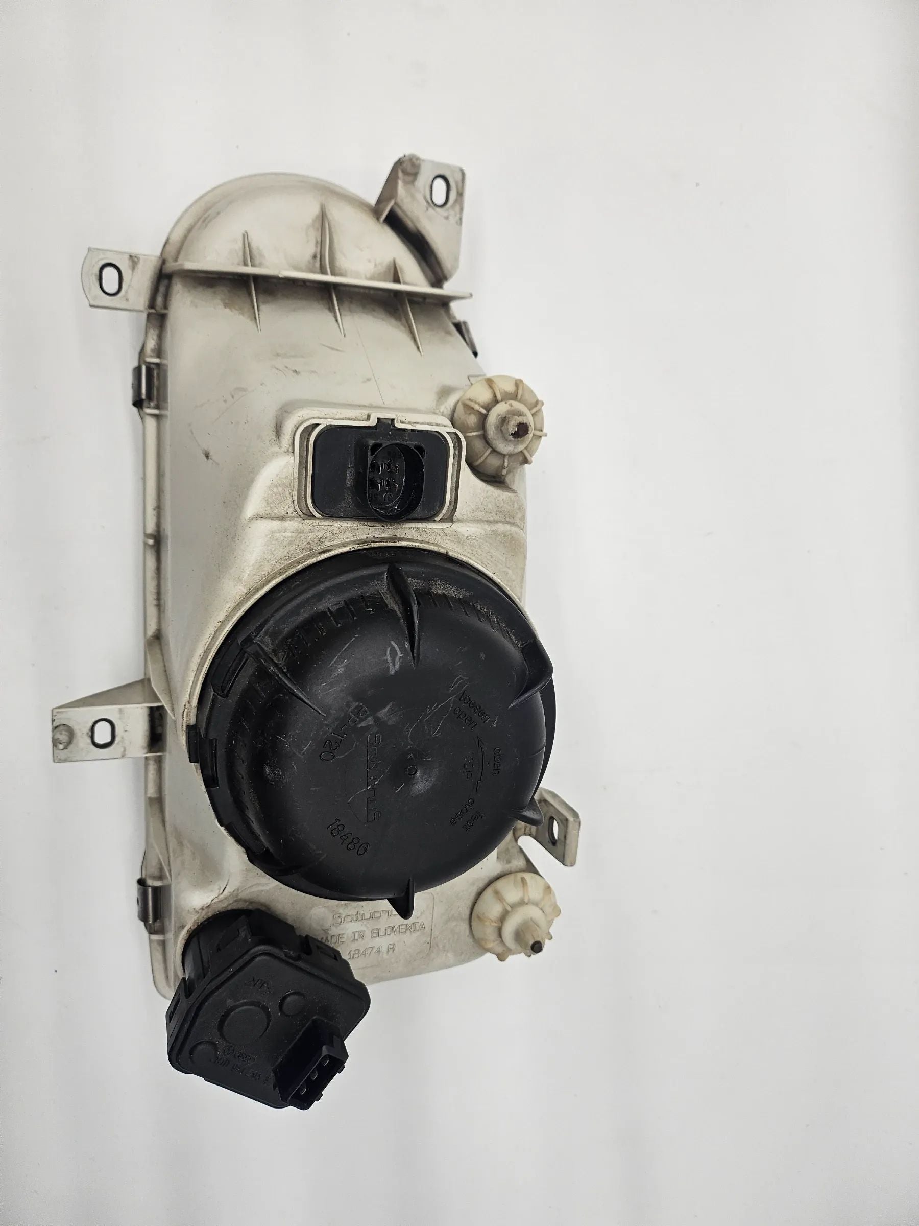 VW Golf 3 1H headlight headlight main headlight right 18474R 