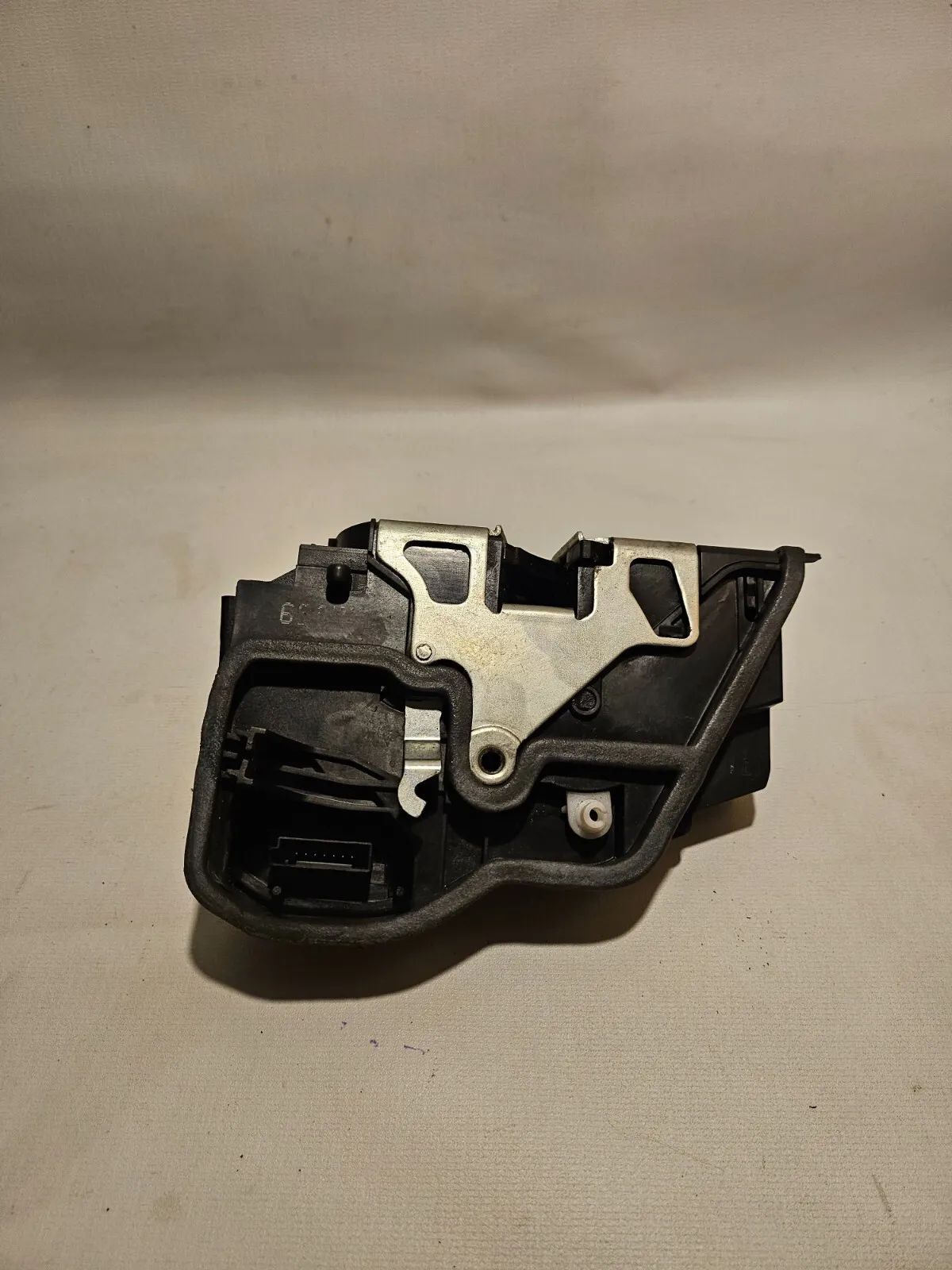 Serrure de porte d'origine BMW Série 5 E60 E61 porte arrière gauche serrure système 7167069