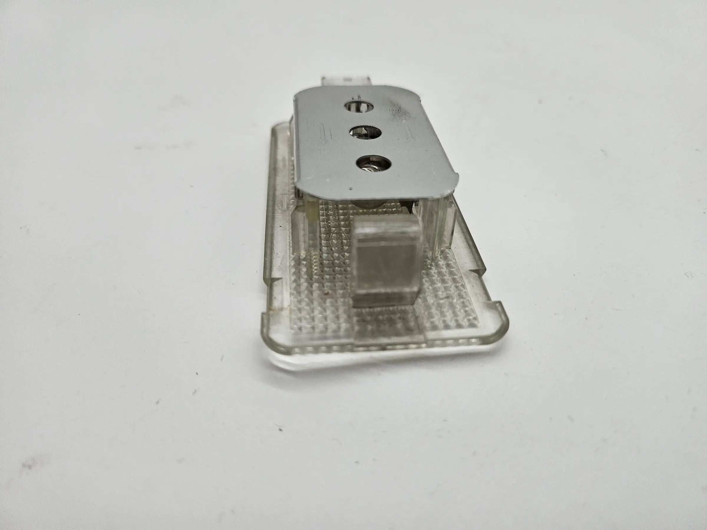 oryginalne BMW X5 E53 oświetlenie wnętrza lampka klapy bagażnika 8382358