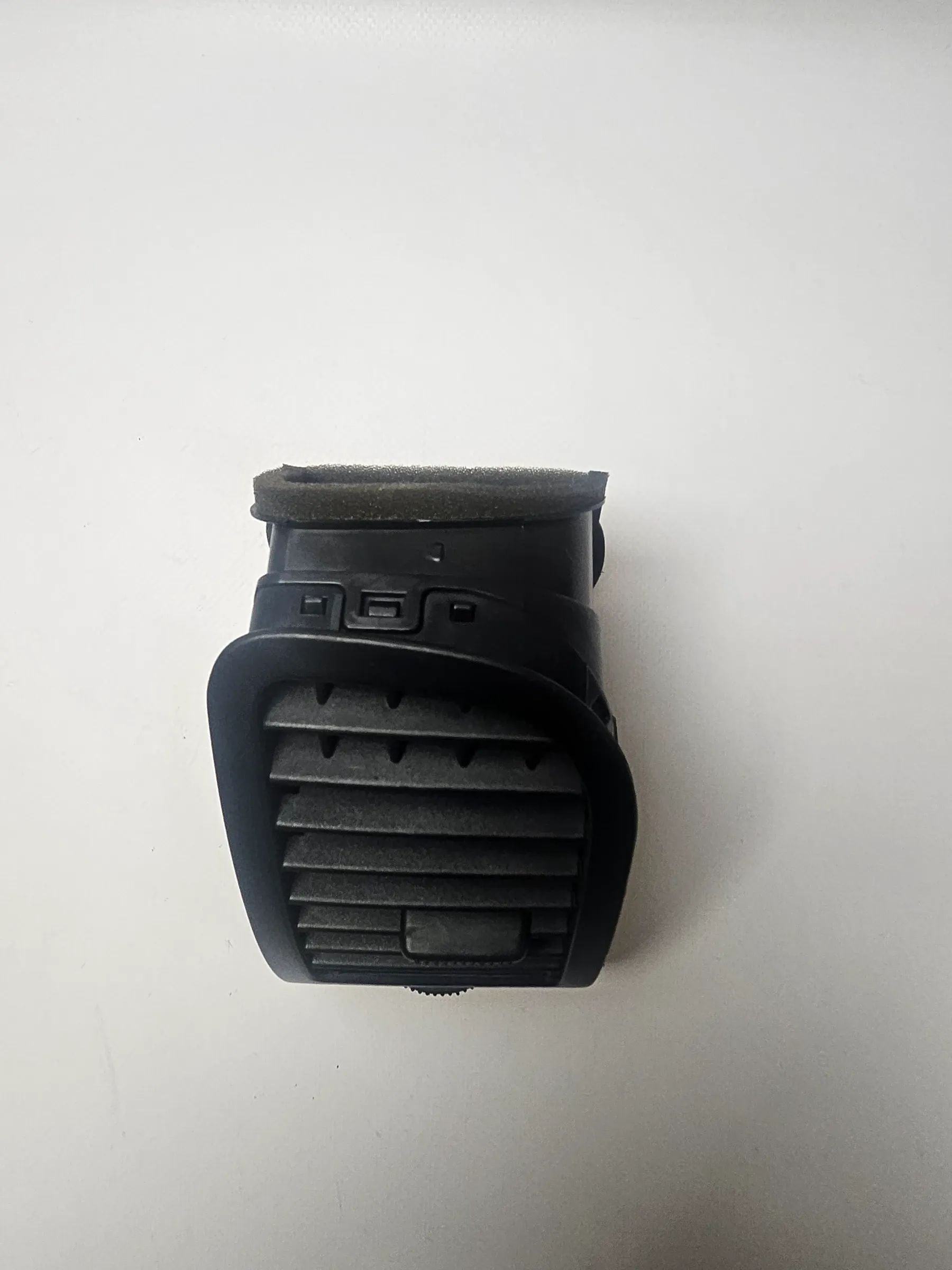 VW LUPO (6X1, 6E1) 1.4 air vent housing front right 6X1819704A 