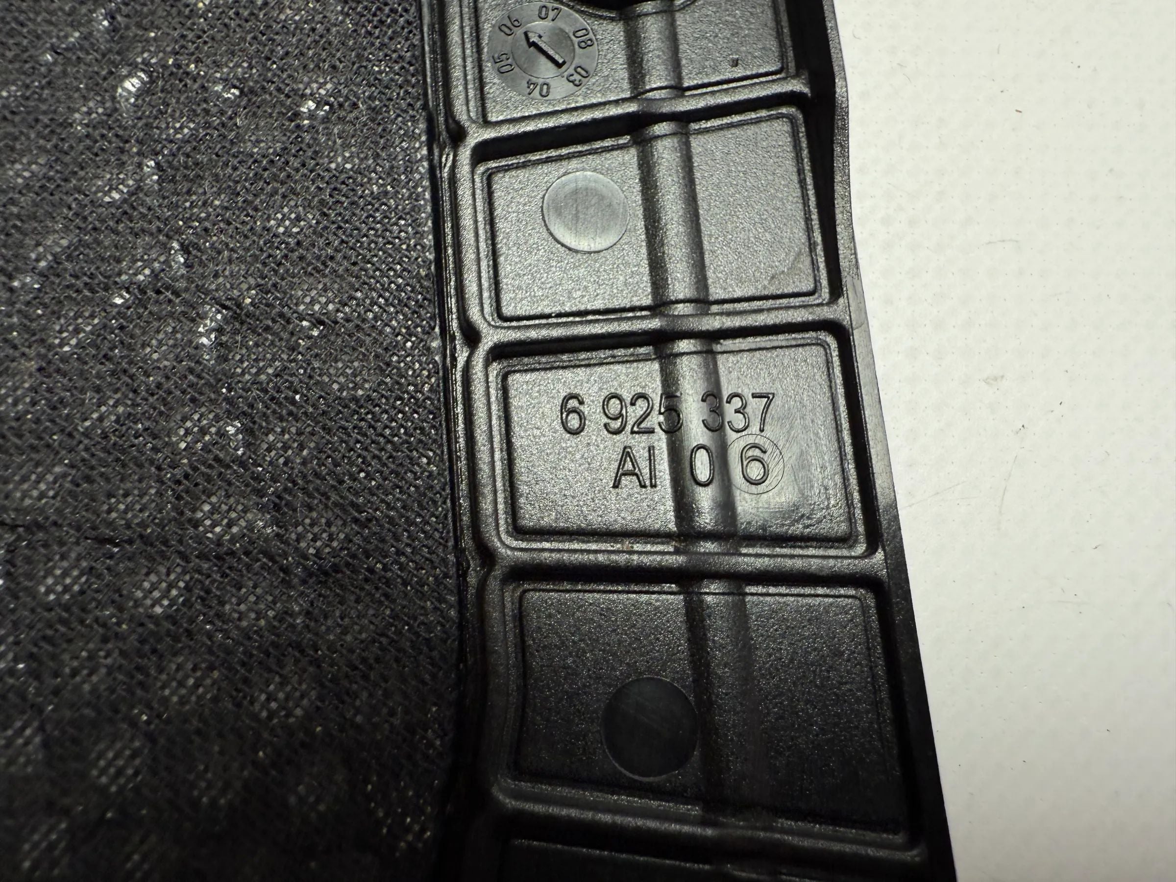 Original BMW 3 Series E90 E91 E92 speaker cover panel central bass 4913631819 