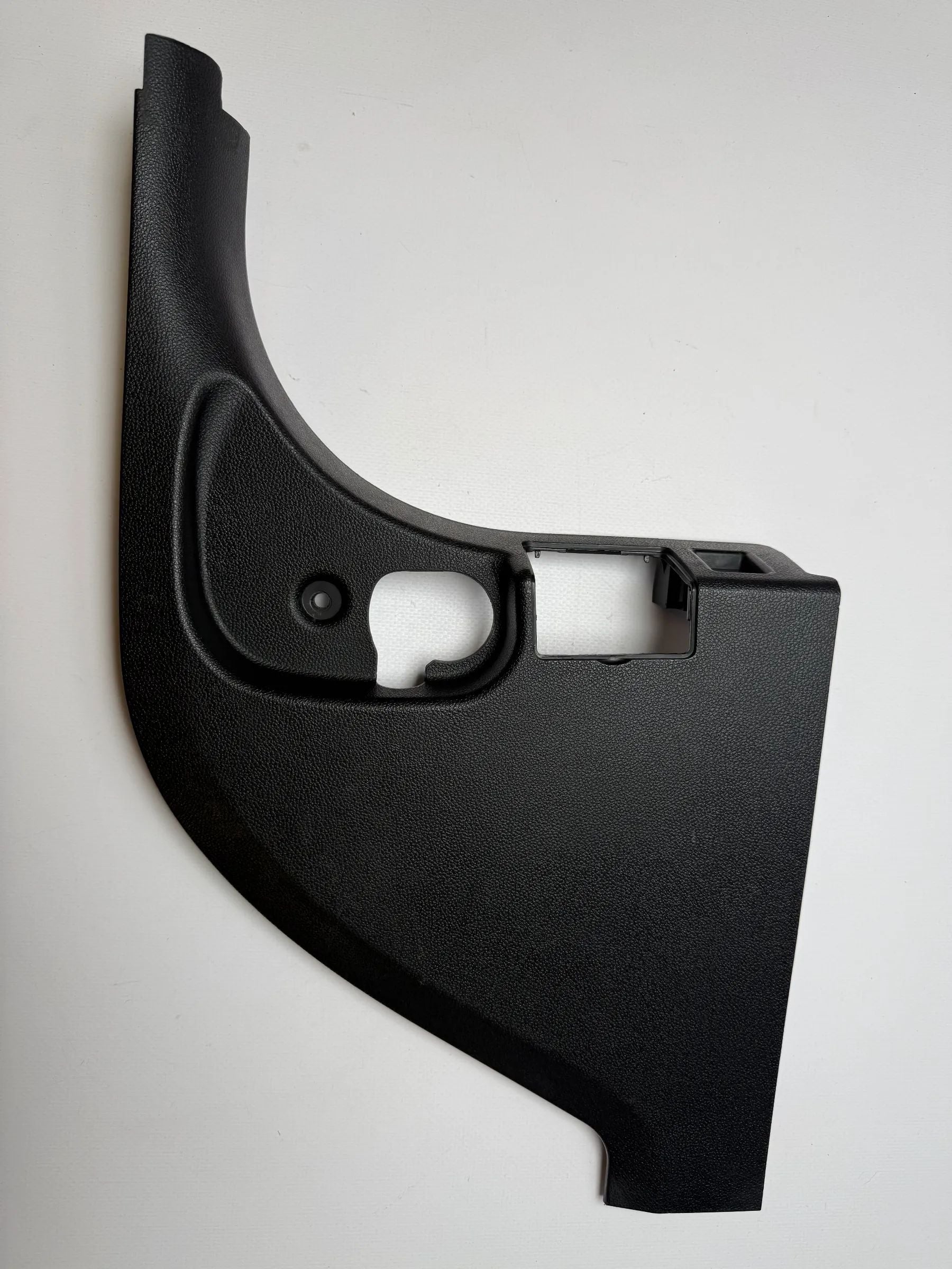 Original BMW E90 E91 E92 side panel cover footwell trim 51437066989 